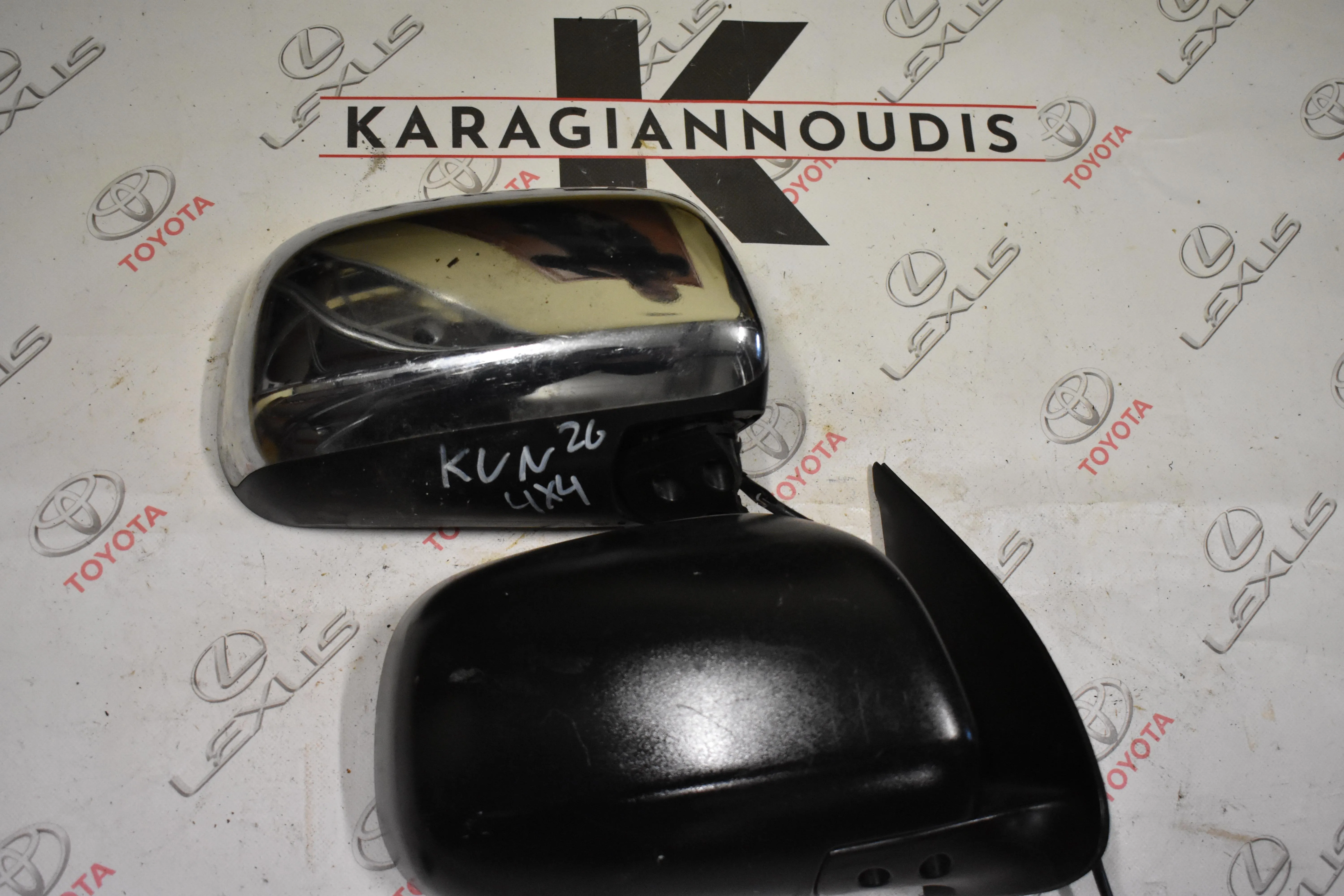ΚΑΘΡΕΠΤΗΣ ΔΕΞΙΟΣ  Toyota HILUX KUN 15/25 2006 – 2012