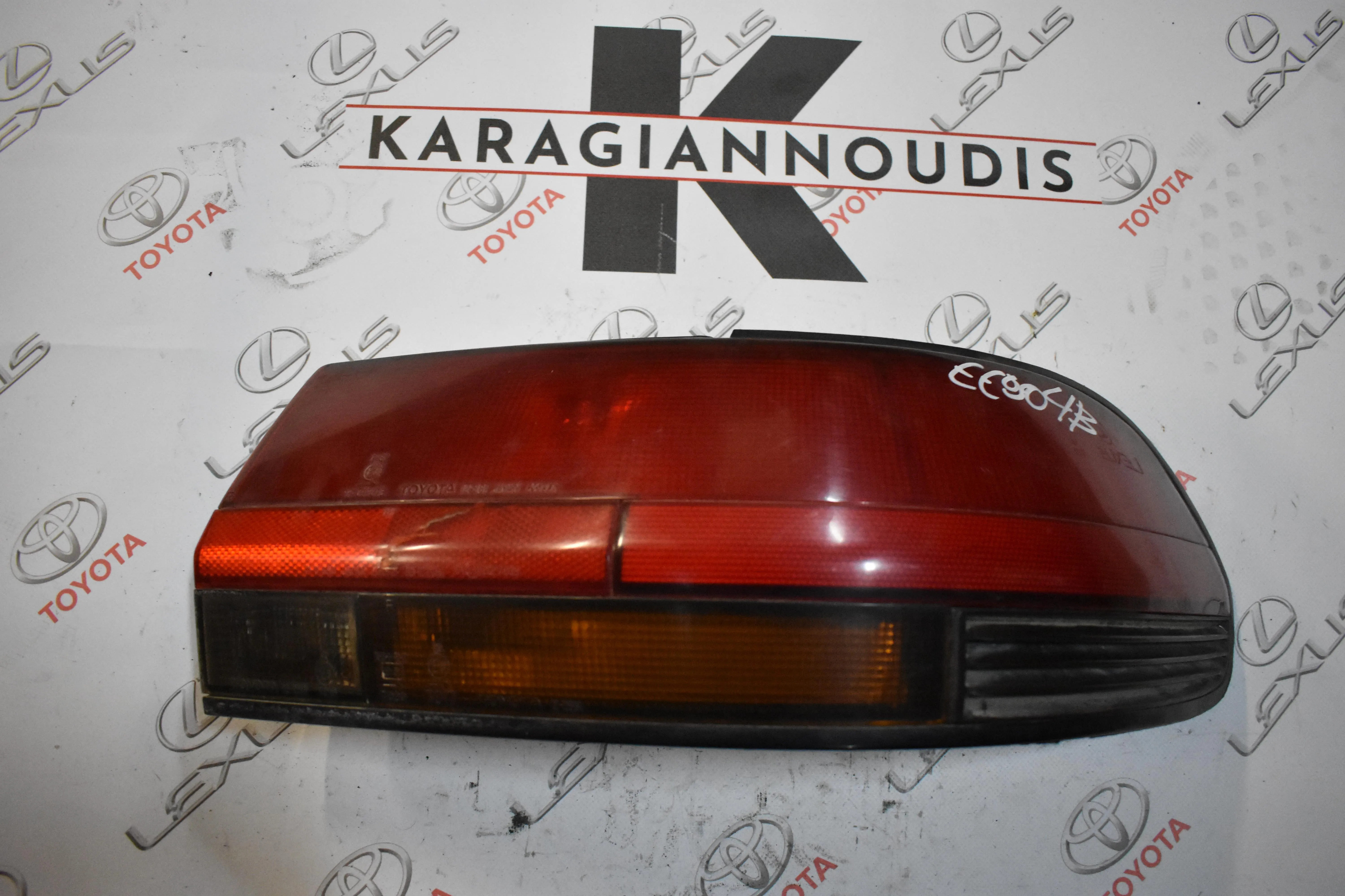 ΦΑΝΑΡΙ -Ο- ΔΕΞΙ Toyota COROLLA EE90 L/B 1989 – 1992