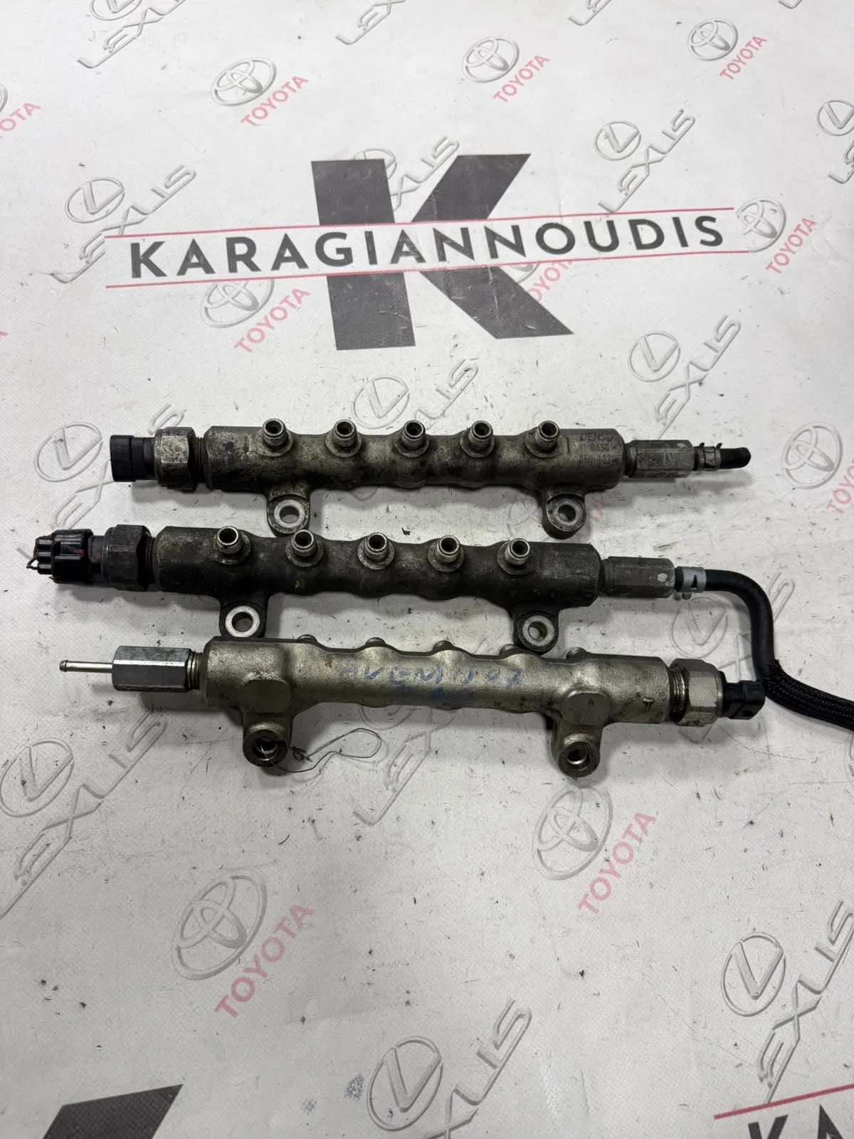 ΜΠΕΚΙΕΡΑ/ΦΛΟΓΕΡΑ Toyota AVENSIS T25 2004 – 2008