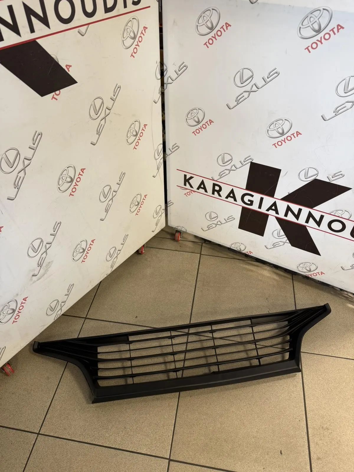 ΜΑΣΚΑ Toyota YARIS XP210 2021 – 2025