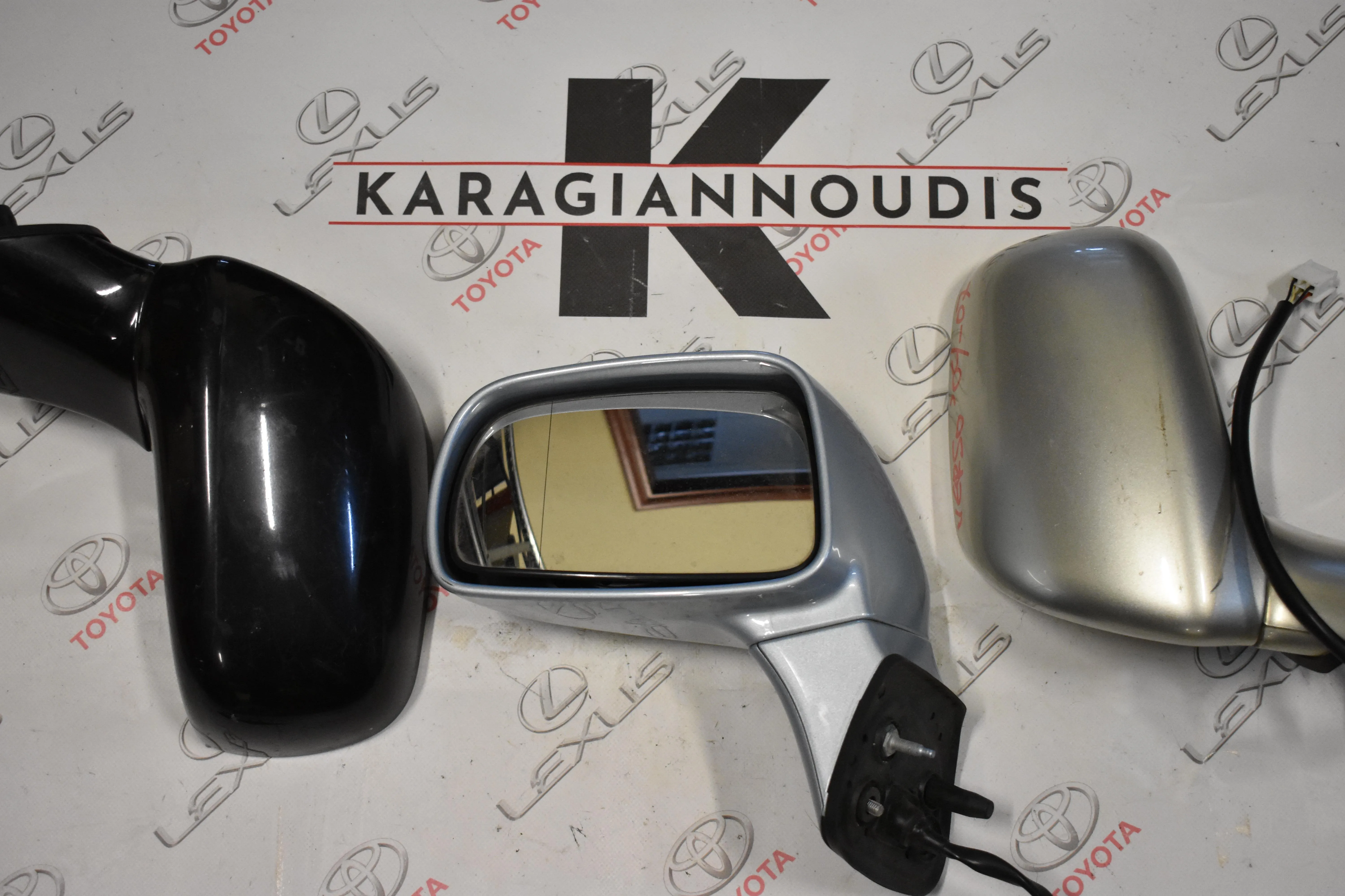 ΚΑΘΡΕΠΤΗΣ ΑΡΙΣΤΕΡΟΣ 5 ΚΑΛ Toyota COROLLA VERSO 2005 – 2008