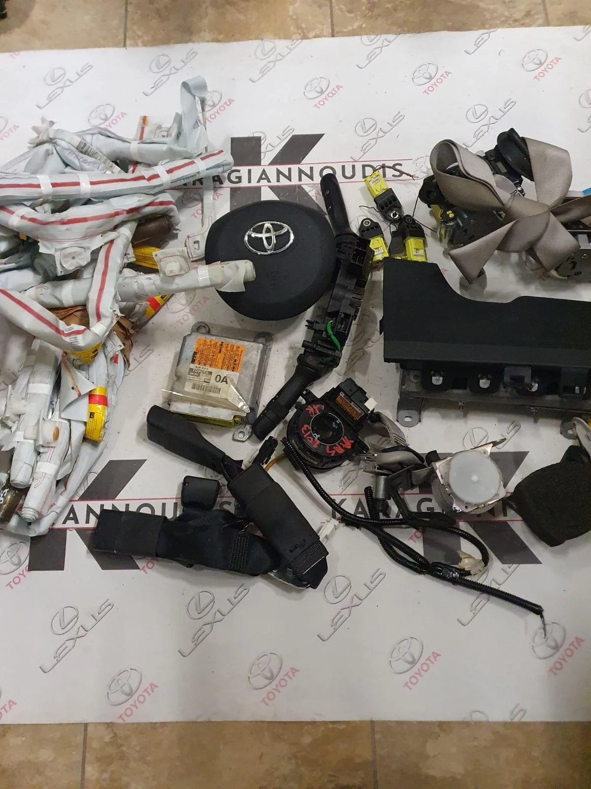 ΣΕΤ AIRBAG Toyota YARIS SCP130 2012 – 2019