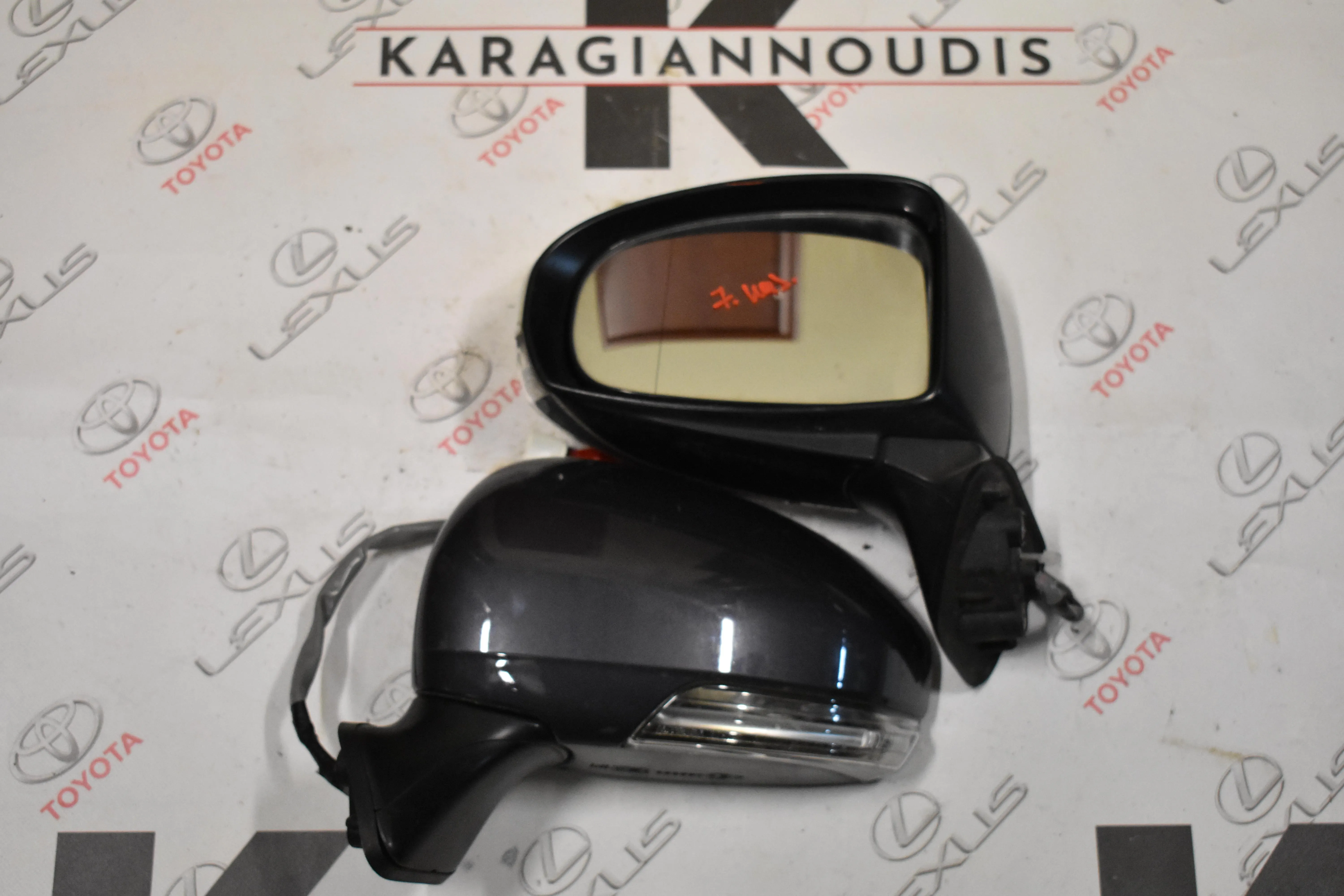 ΚΑΘΡΕΠΤΗΣ ΑΡΙΣΤΕΡΟΣ 7 ΚΑΛ Toyota Prius 2009 – 2013
