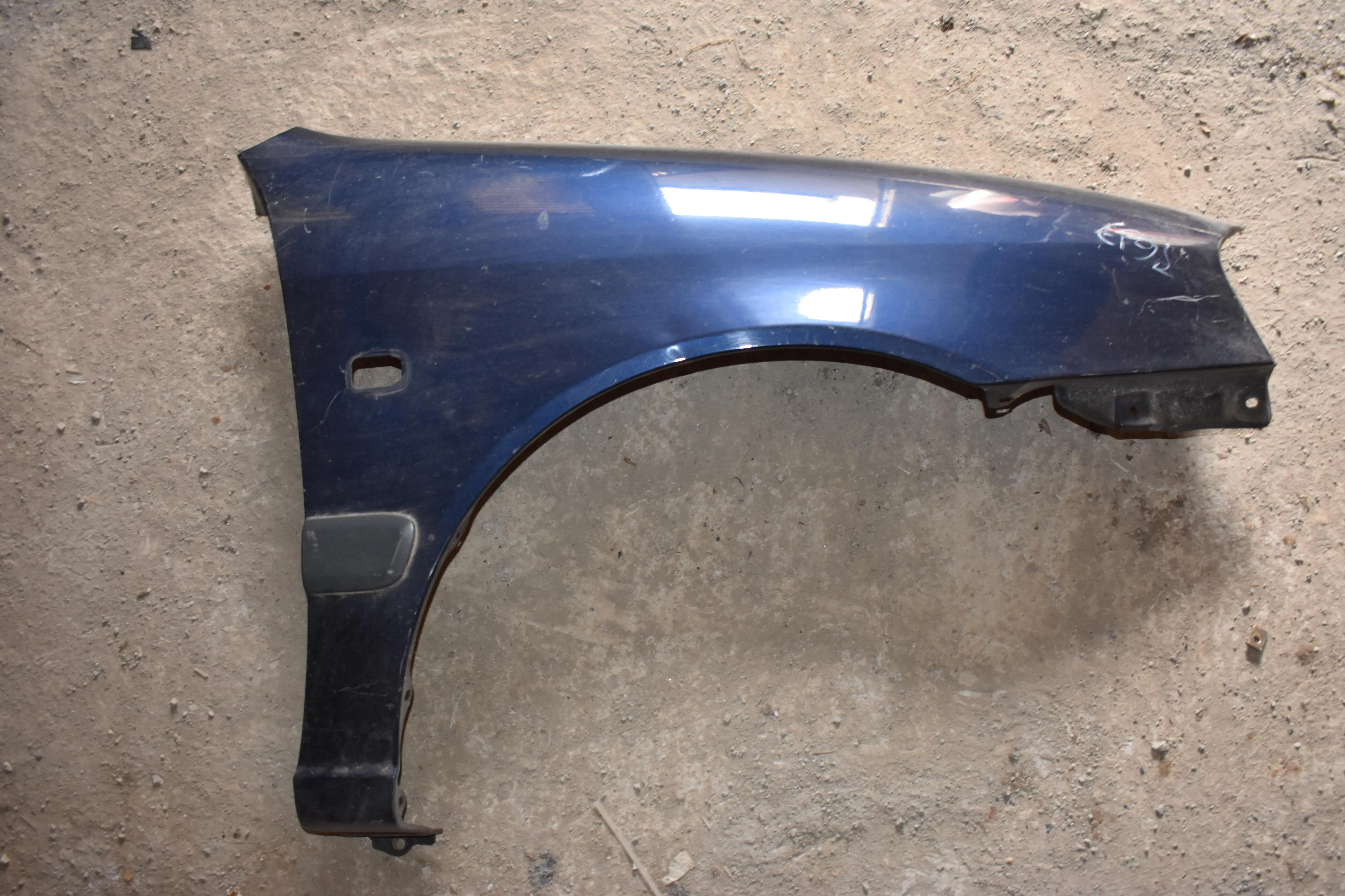 ΦΤΕΡΟ ΔΕΞΙ  Toyota STARLET EP91 1996 – 1999