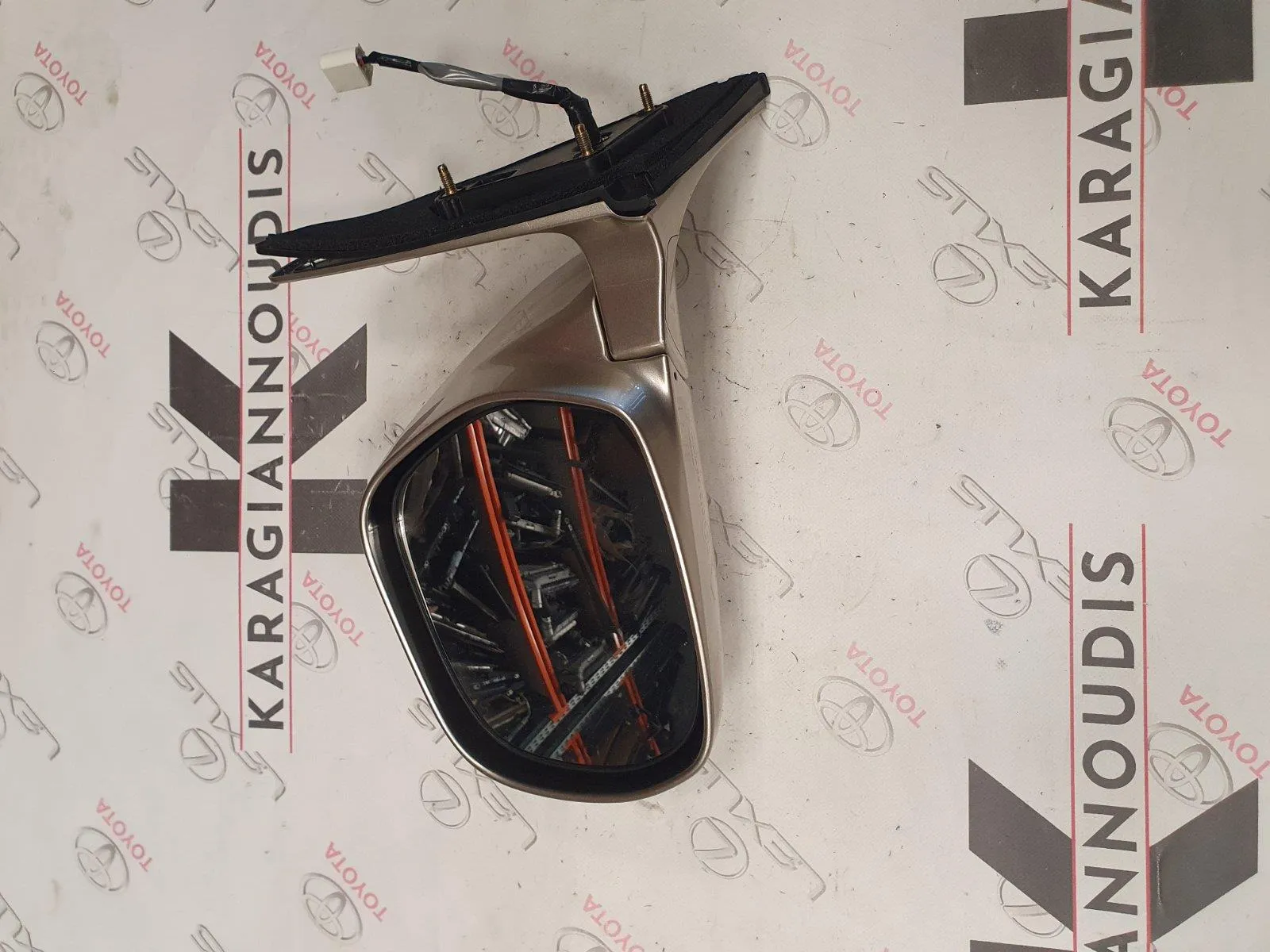 ΚΑΘΡΕΠΤΗΣ ΑΡΙΣΤΕΡΟΣ 3ΚΑΛ Toyota LAND CRUISER KDJ120 2003 – 2009