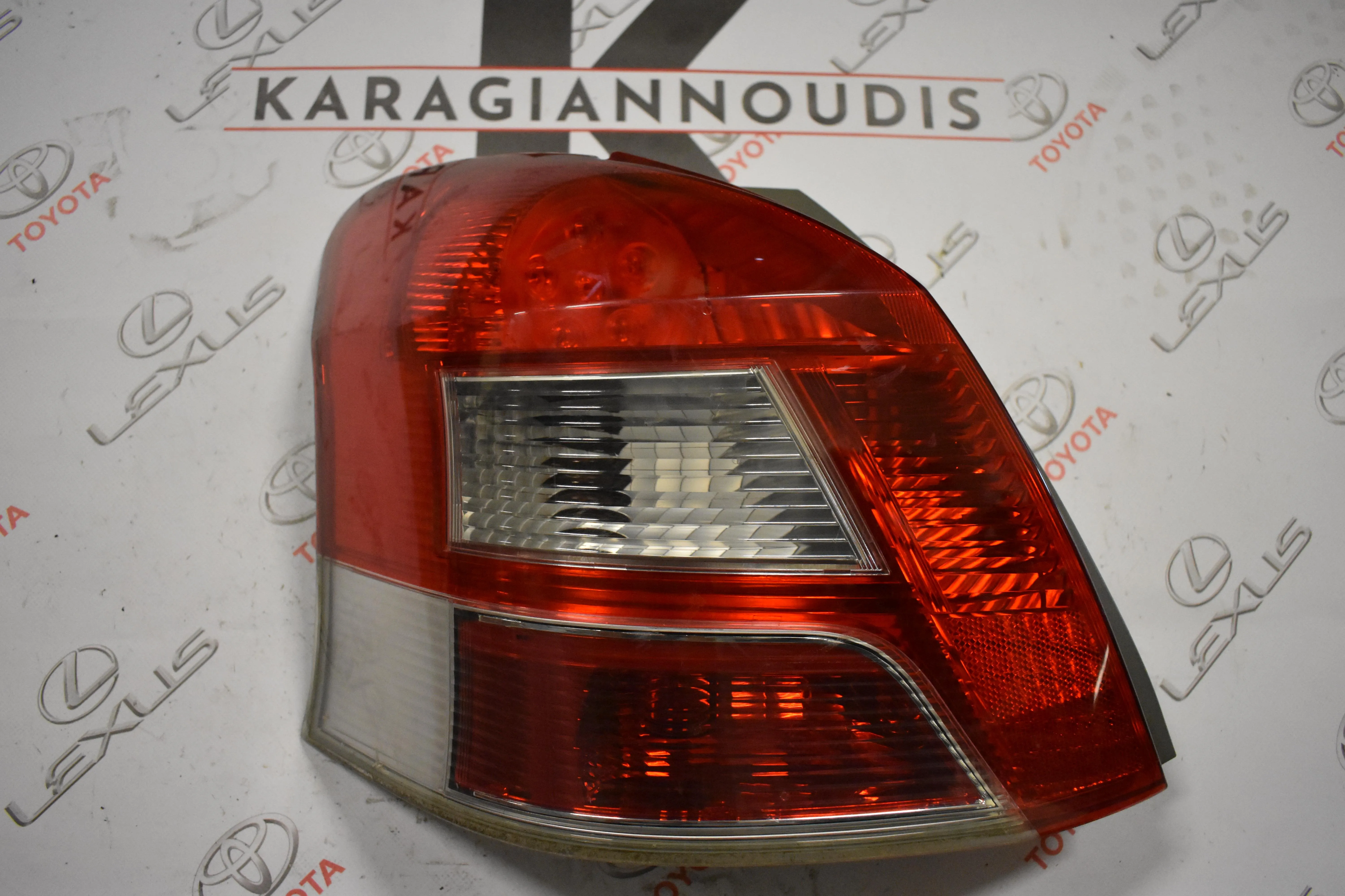 ΦΑΝΑΡΙ -Ο- ΑΡΙΣΤΕΡΟ Toyota YARIS SCP90 2009 – 2012