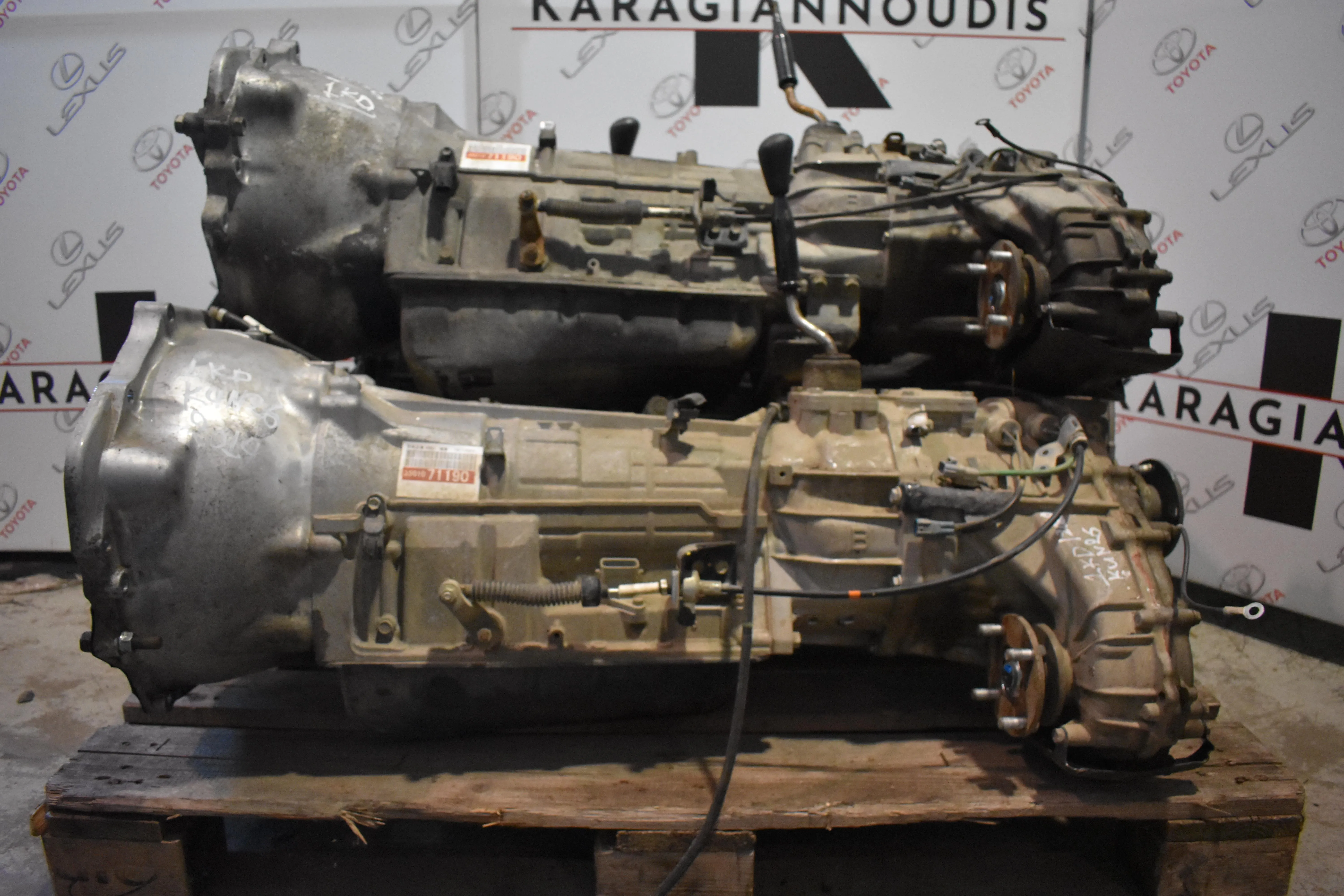 ΣΑΣΜΑΝ Toyota HILUX KUN26 2006 – 2009