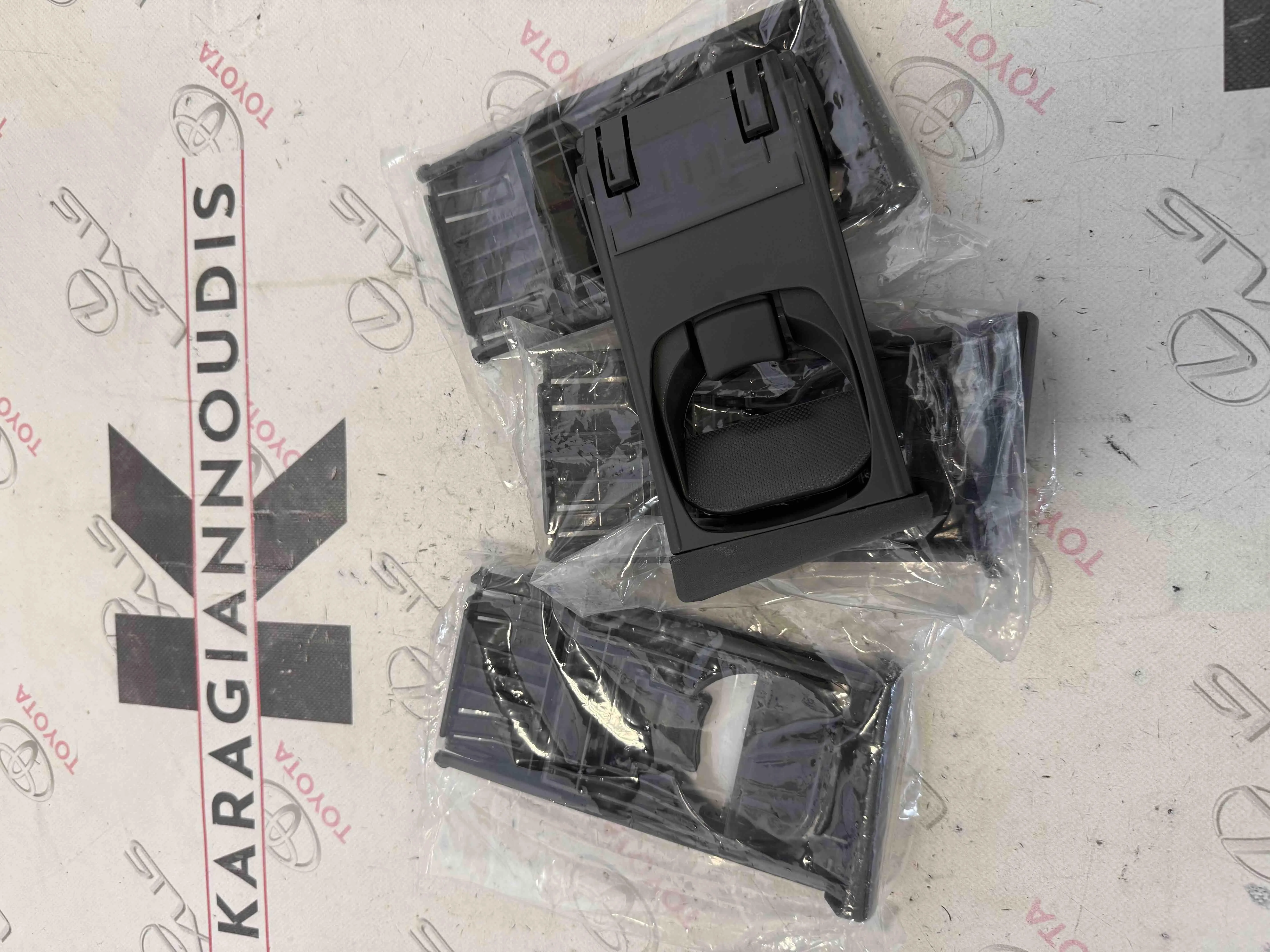 ΠΟΤΗΡΟΘΗΚΗ ΔΕΞΙΑ Toyota HILUX KUN 15/25 2006 – 2015