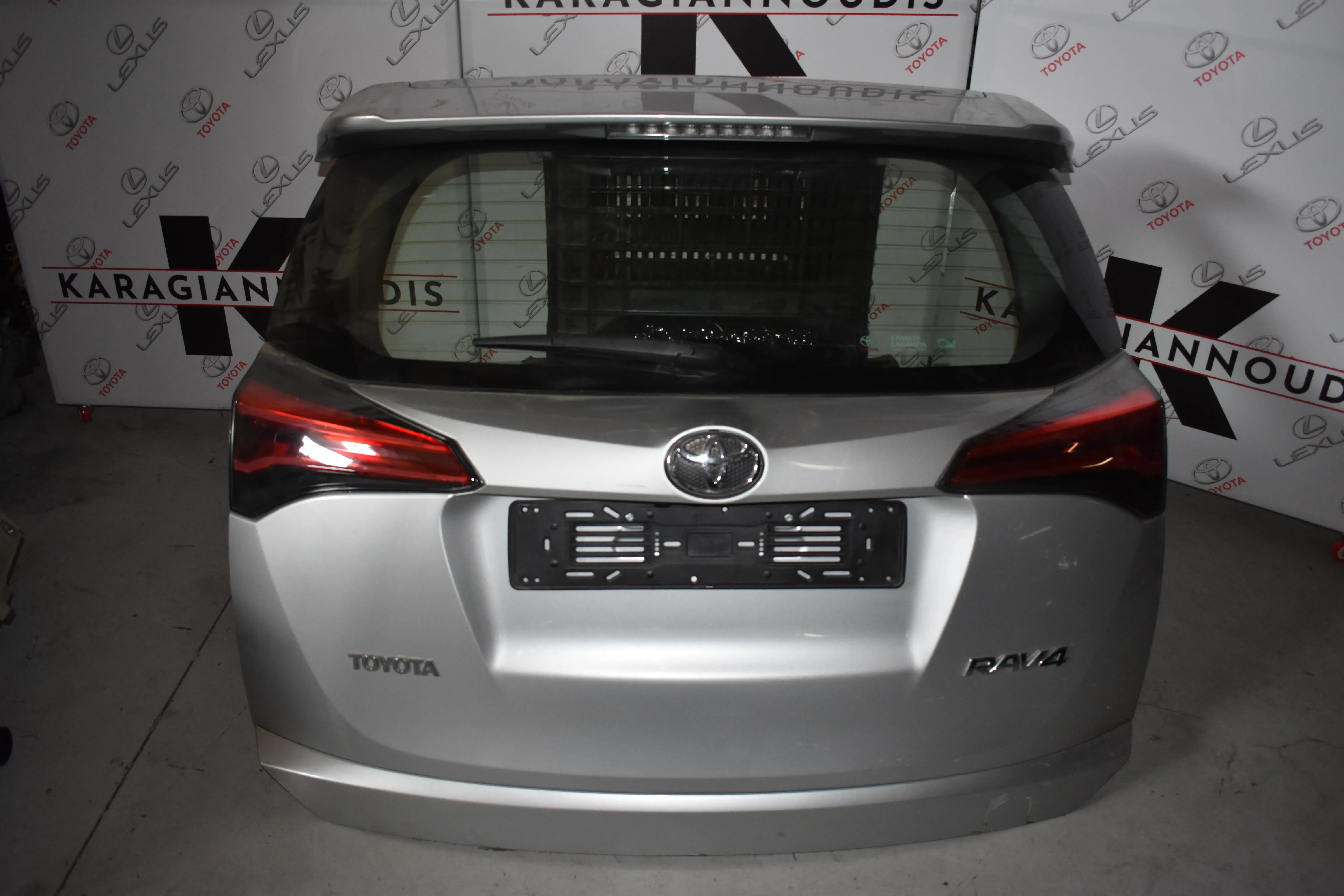 ΤΖΑΜΟΠΟΡΤΑ  Toyota RAV 4 2015 – 2020