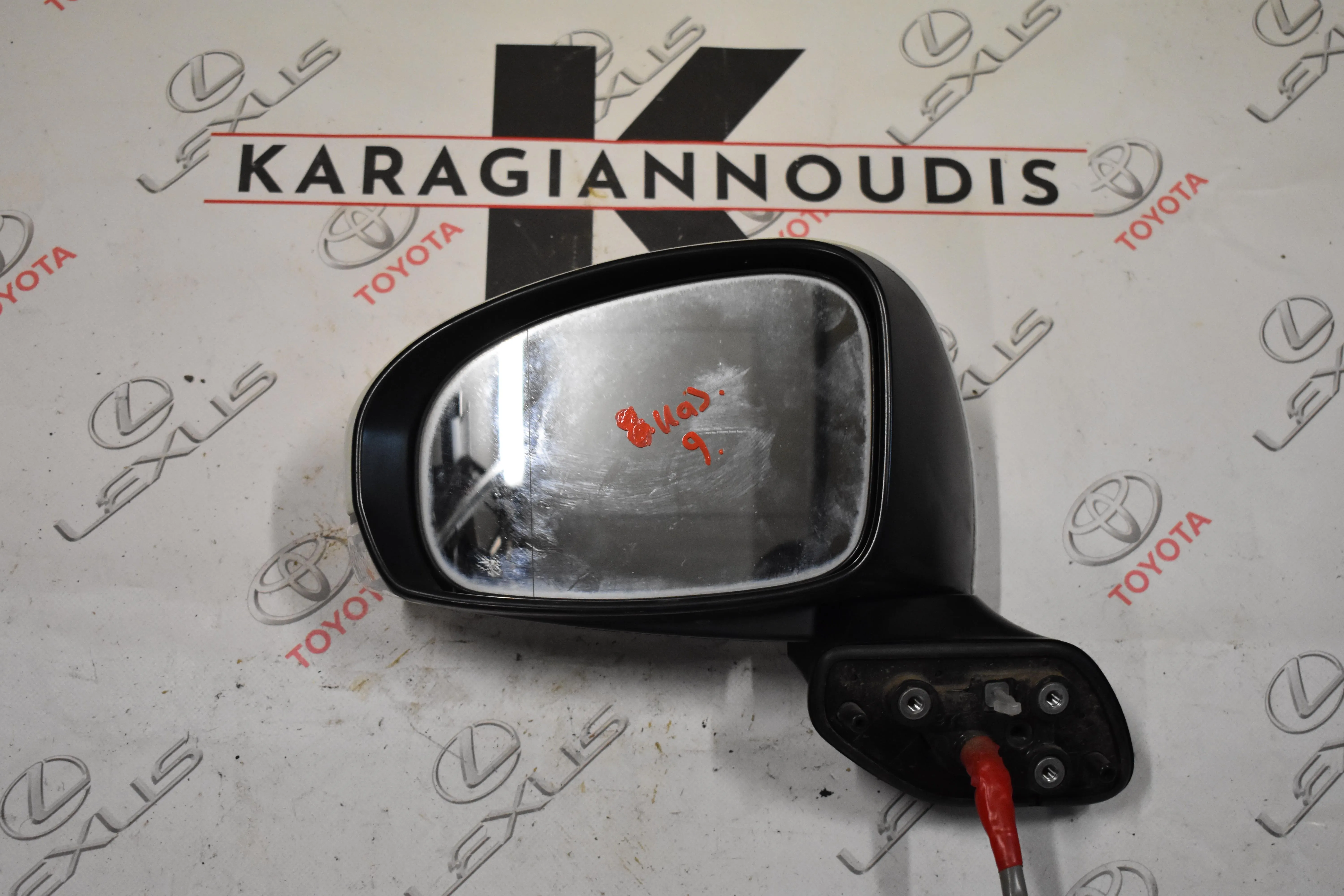 ΚΑΘΡΕΠΤΗΣ ΑΡΙΣΤΕΡΟΣ 9 ΚΑΛ Toyota Prius 2009 – 2013