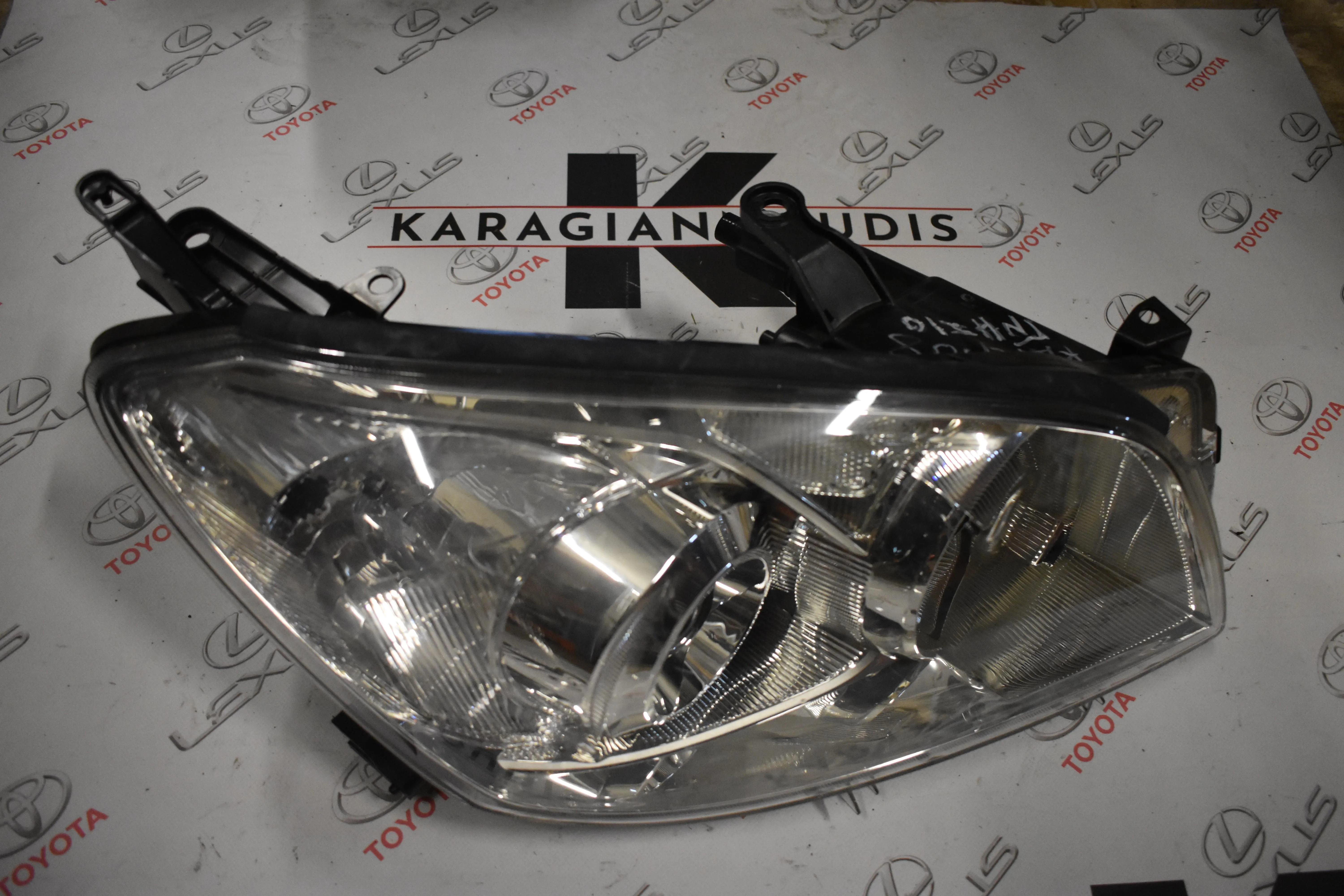 ΦΑΝΑΡΙ -Ε- ΔΕΞΙ  Toyota RAV 4 2009 – 2011