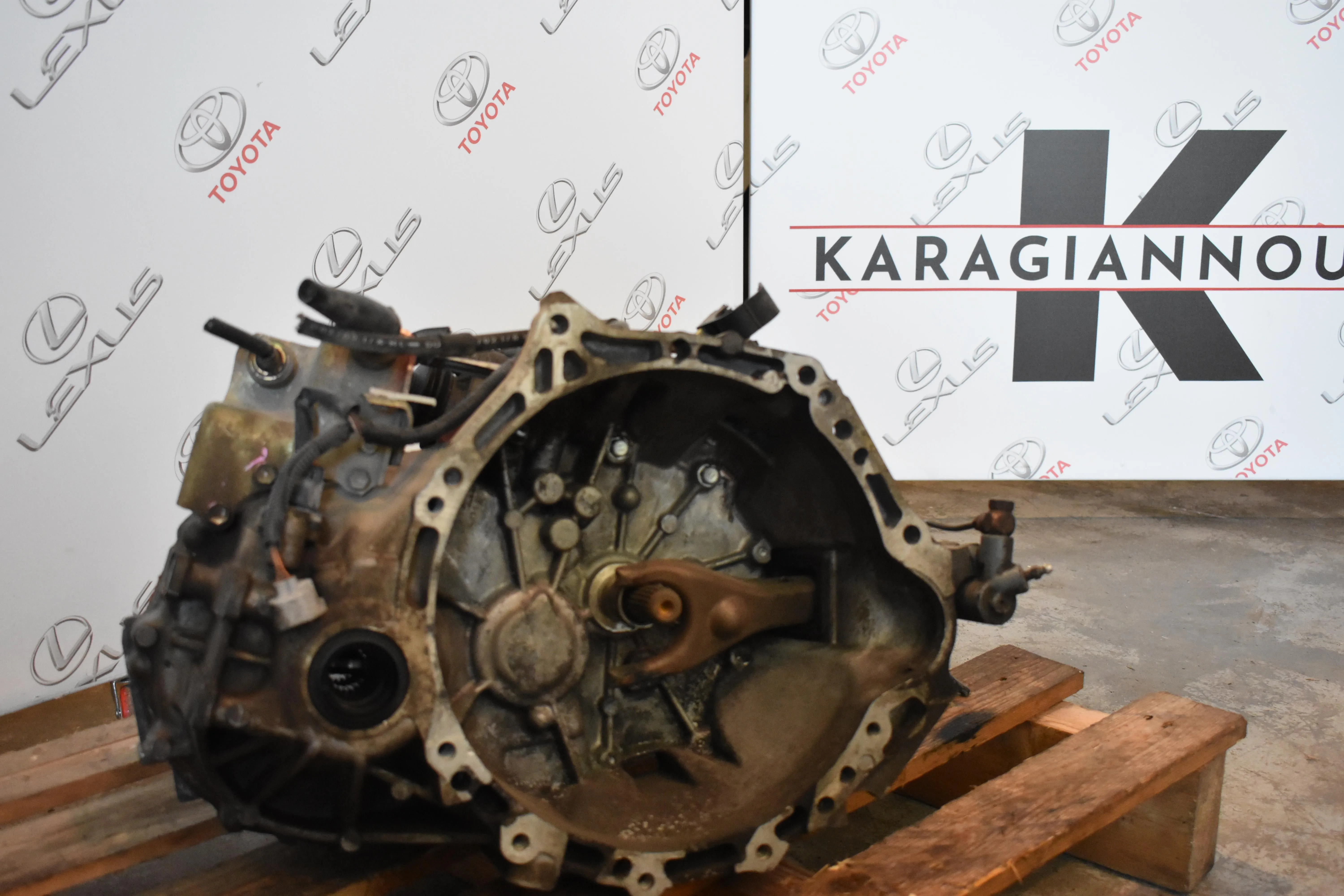 ΣΑΣΜΑΝ  Toyota YARIS SCP10 1999 – 2005