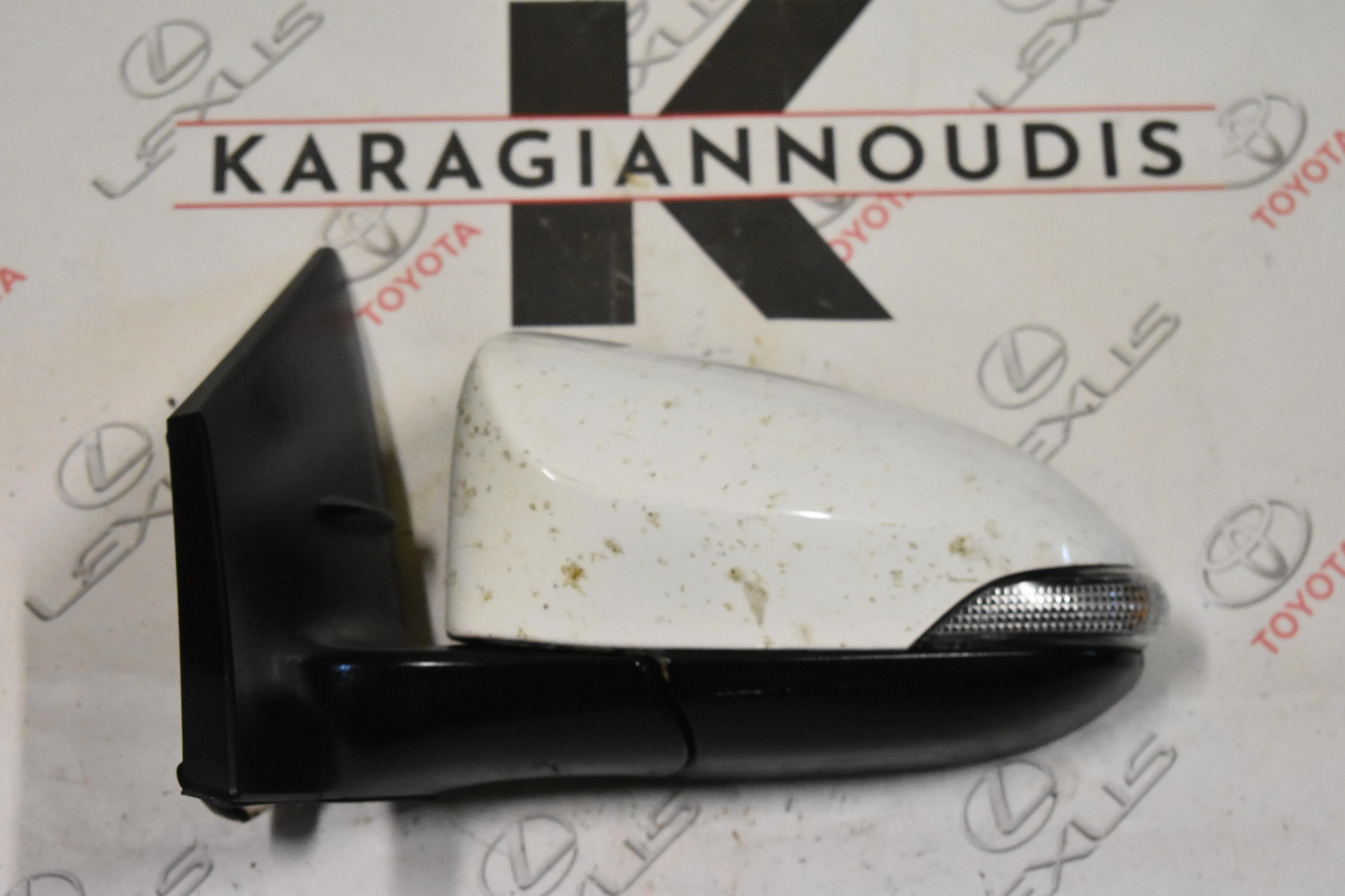 ΚΑΘΡΕΠΤΗΣ ΑΡΙΣΤΕΡΟΣ 5 ΚΑΛ Toyota Auris 2012 – 2017