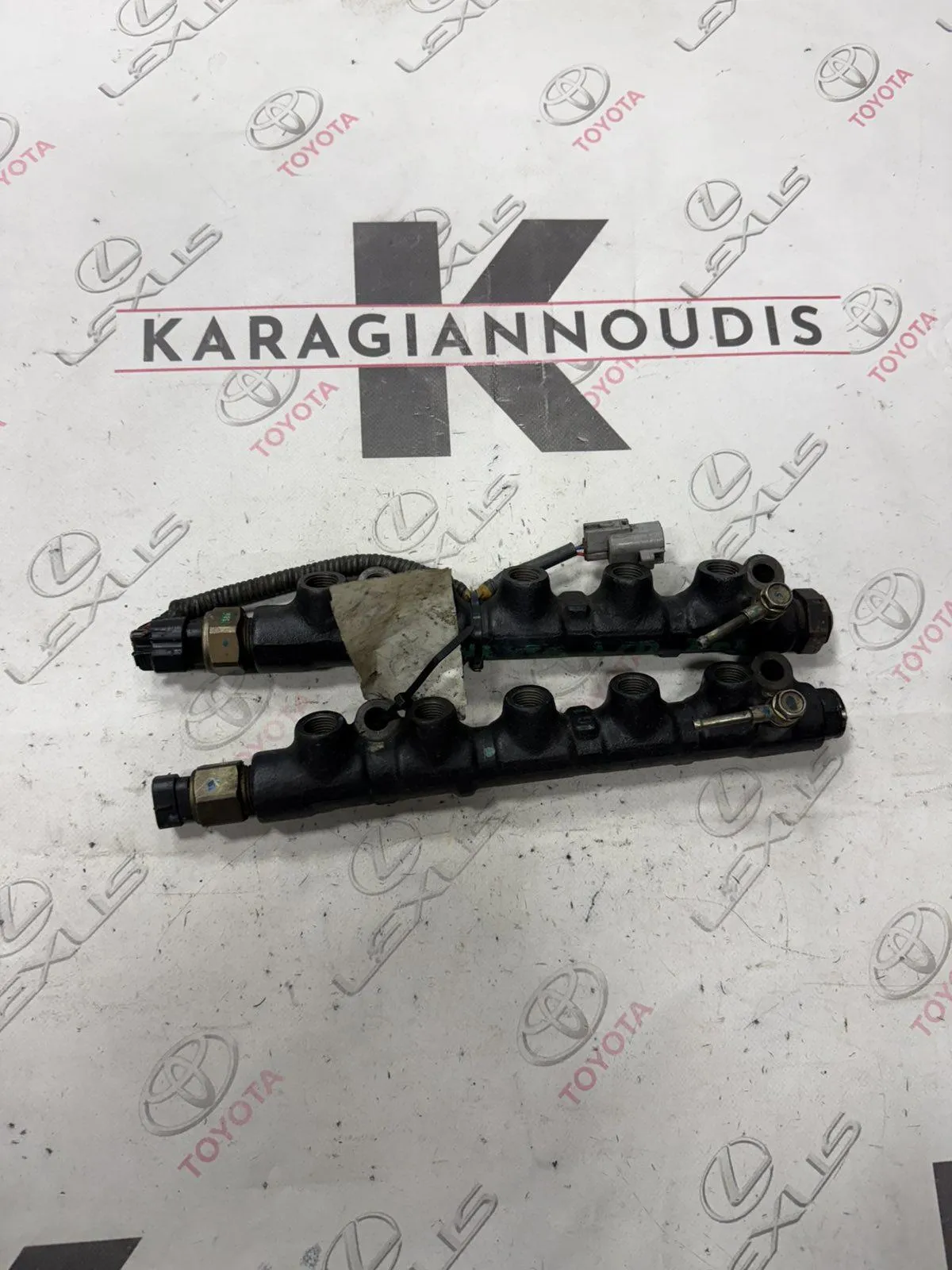 ΜΠΕΚΙΕΡΑ/ΦΛΟΓΕΡΑ Toyota AVENSIS T25 2003 – 2006
