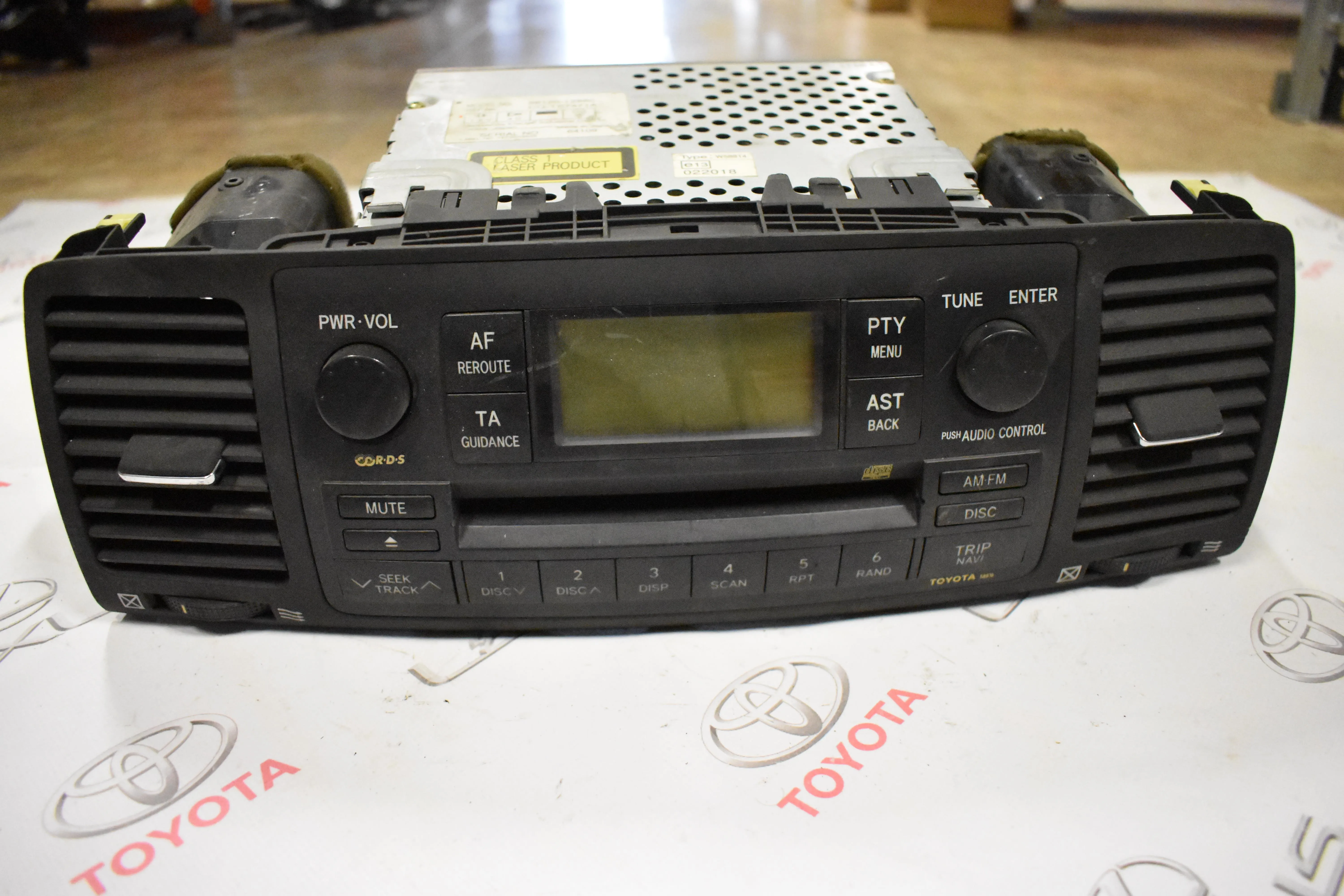 ΟΘΟΝΗ Toyota COROLLA ZZE120  2002 – 2007