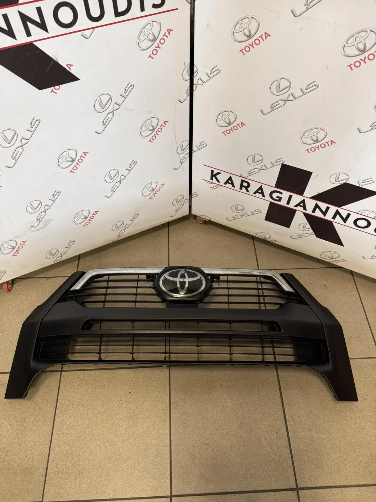 ΜΑΣΚΑ Toyota HILUX GUN 125 2020 – 2025