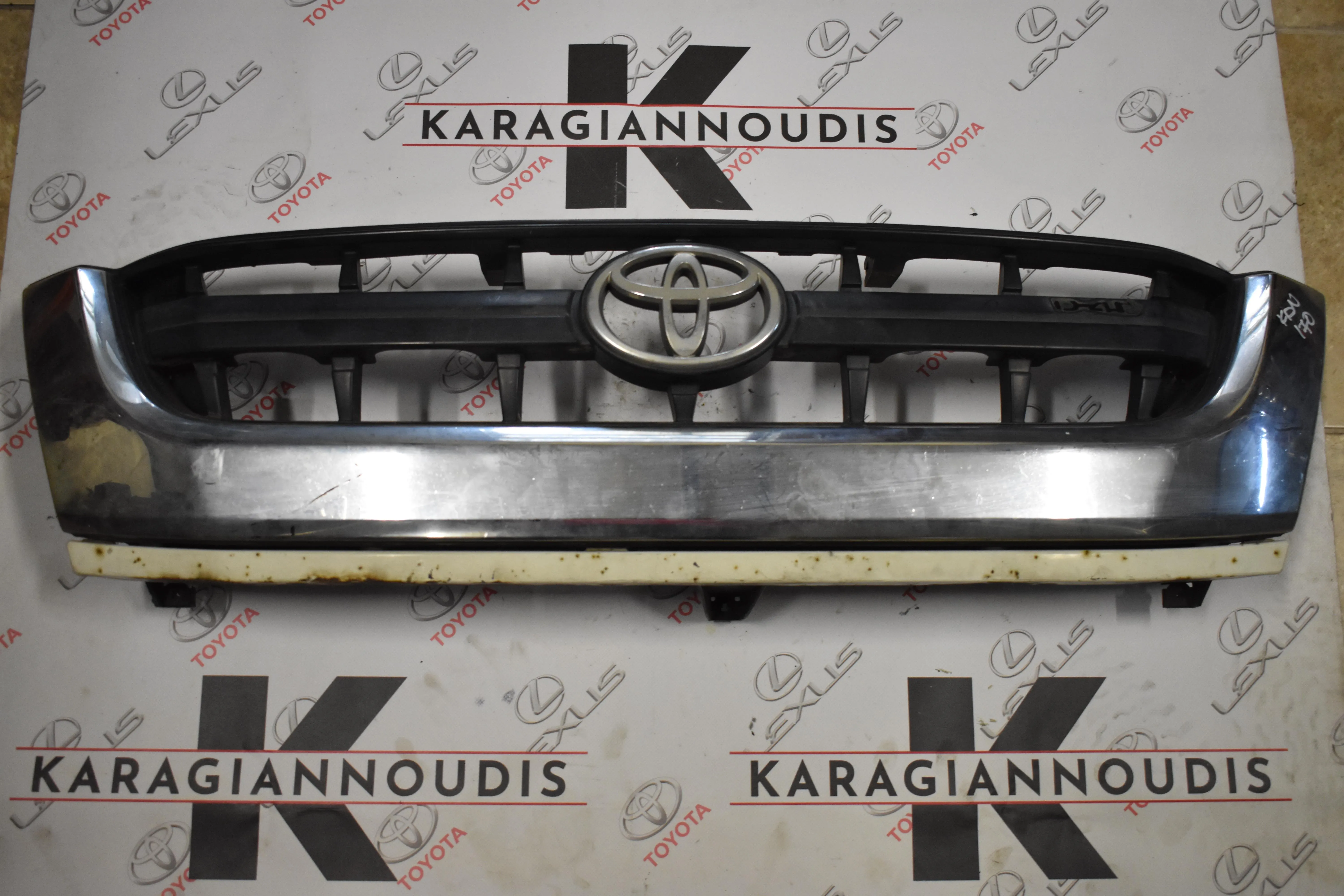 ΜΑΣΚΑ Toyota HILUX  KDN170 2002 – 2005