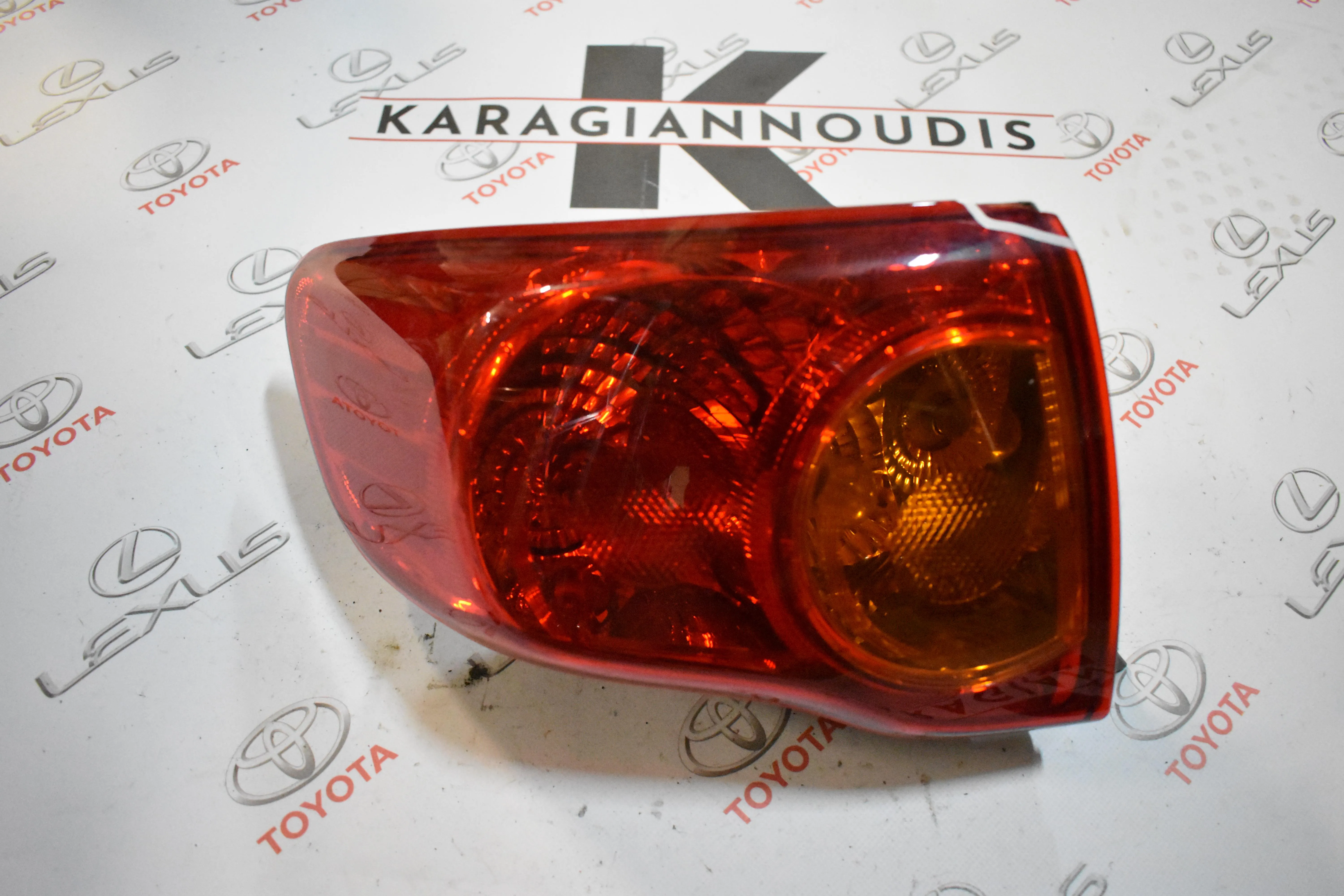 ΦΑΝΑΡΙ -Ο- ΑΡΙΣΤΕΡΟ Toyota COROLLA  SDN ZZE150 2008 – 2012