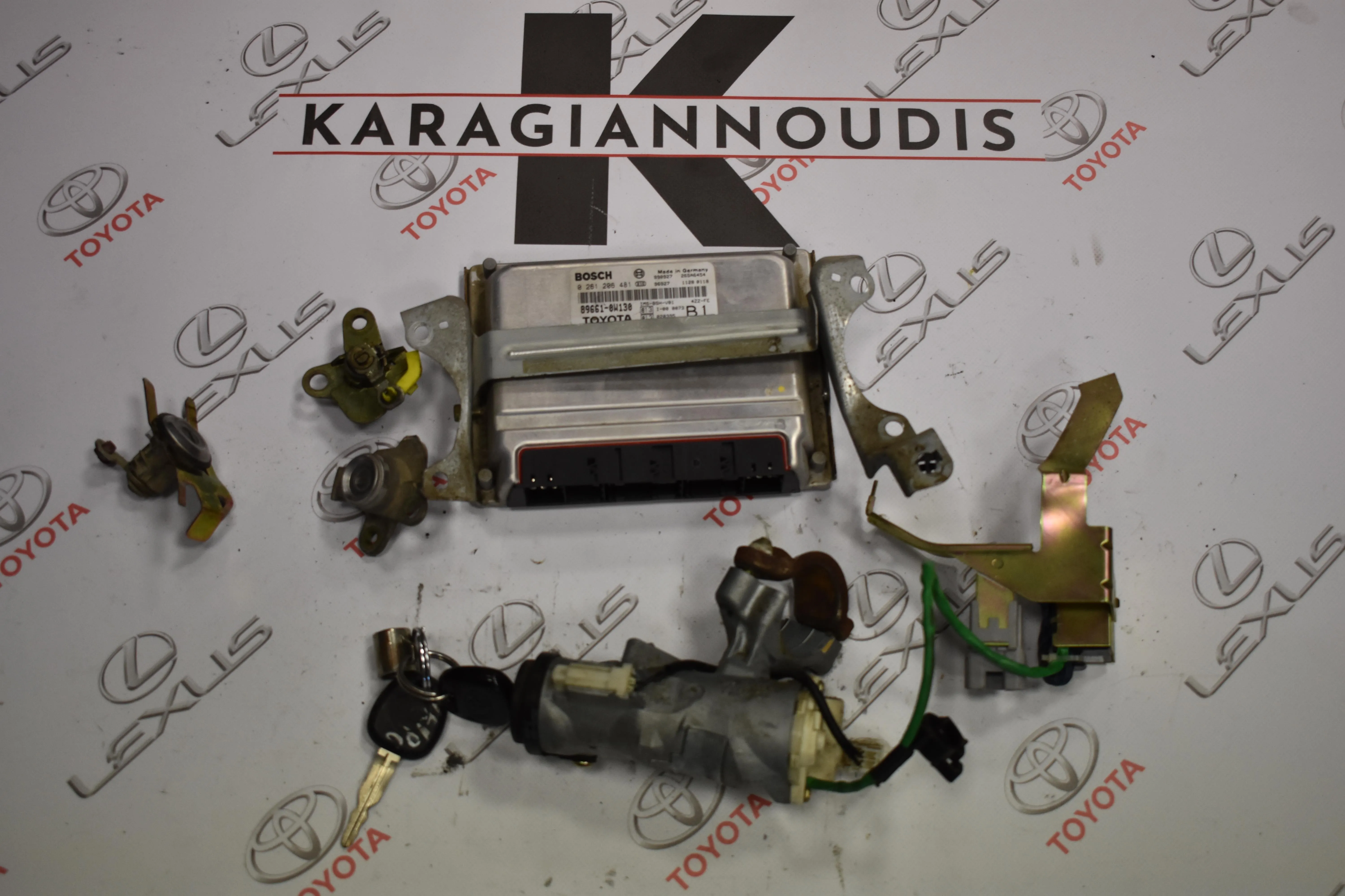 ΕΓΚΈΦΑΛΟΣ + ΚΊΤ Toyota COROLLA ZZE111 1999 – 2002