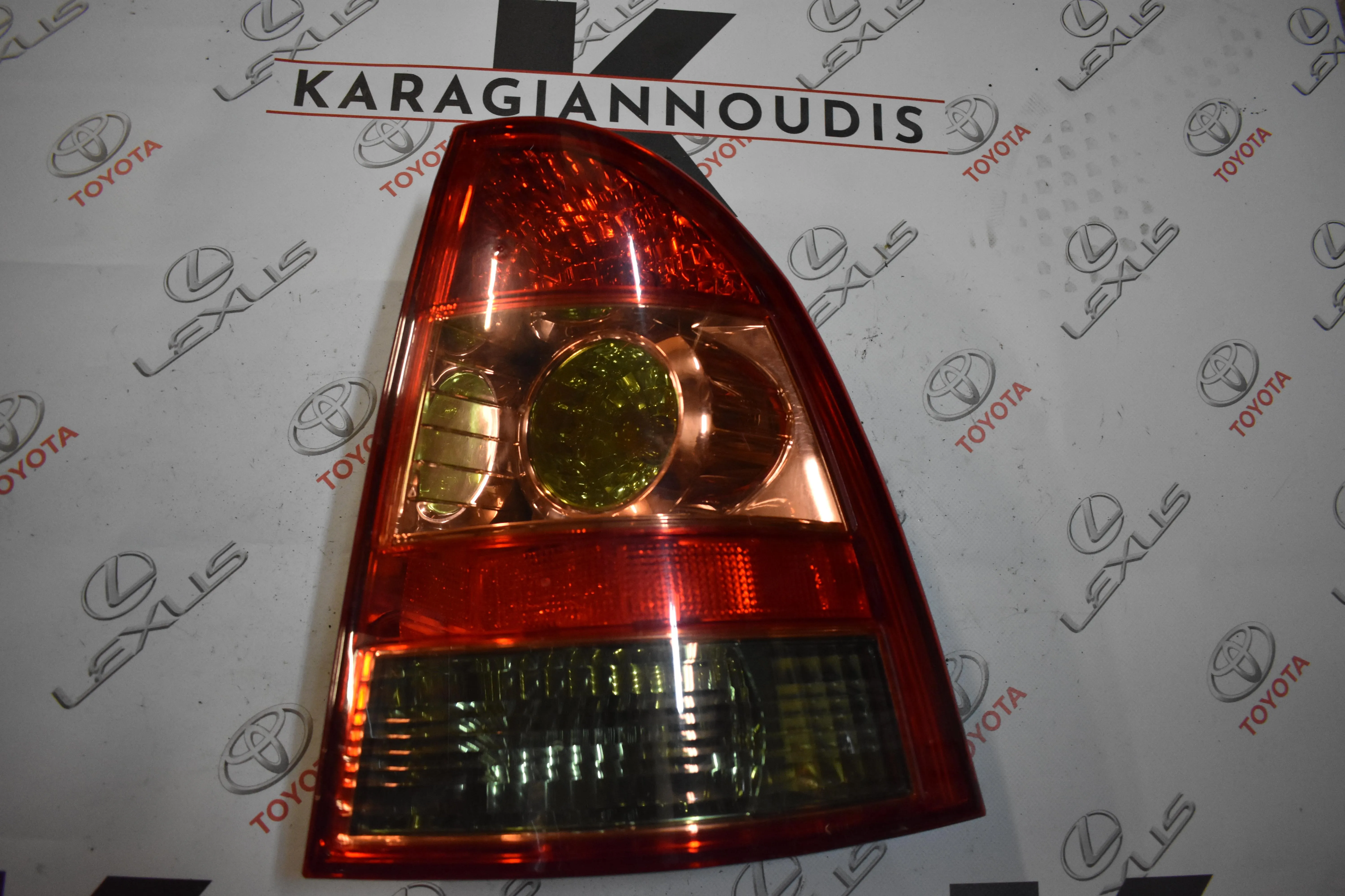 ΦΑΝΑΡΙ -Ο- ΔΕΞΙ Toyota COROLLA  ZZE120 VAN 2004 – 2007