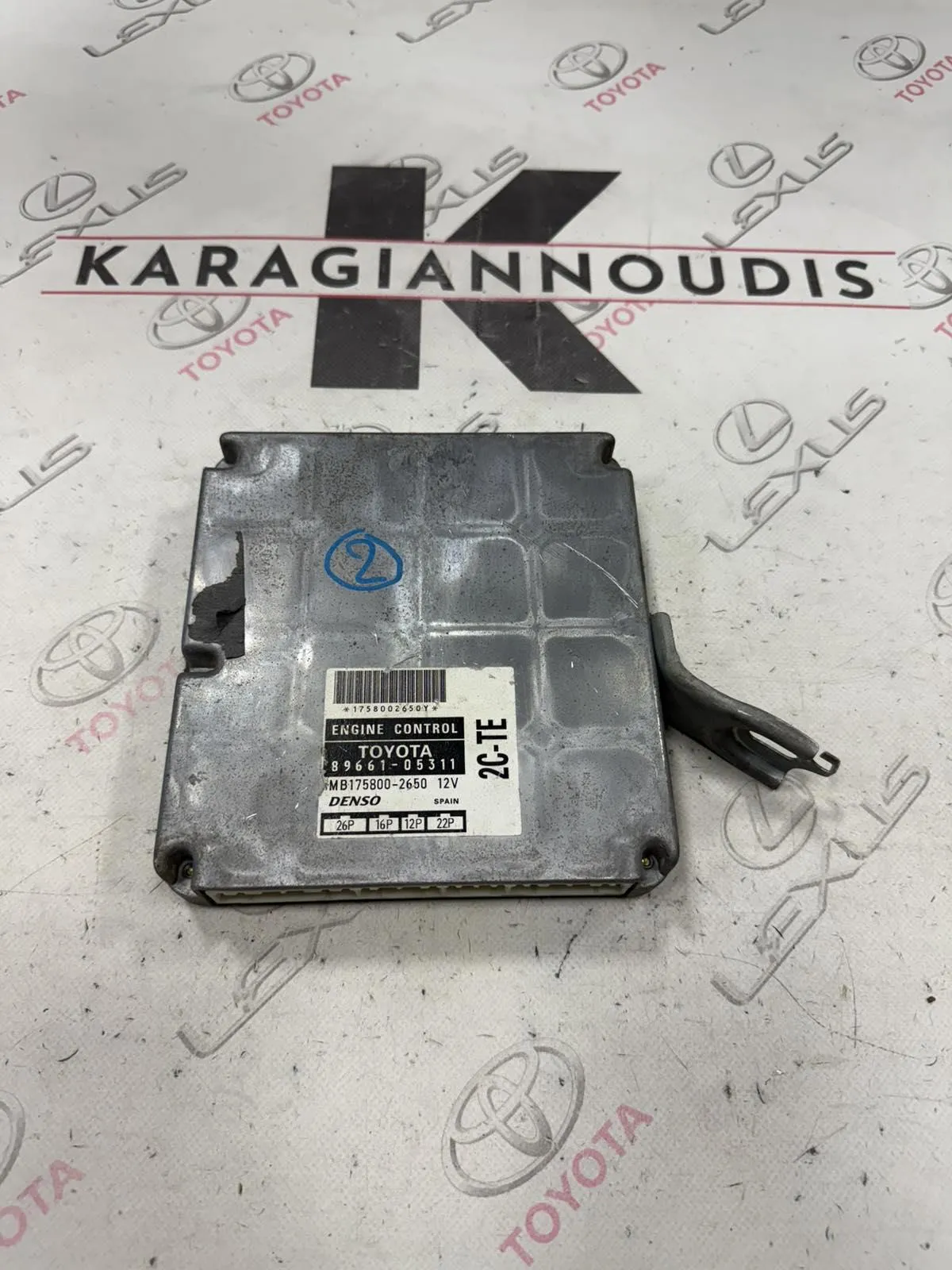ΕΓΚΕΦΑΛΟΣ ΜΗΧΑΝΗΣ Toyota AVENSIS T22 1997 – 2002