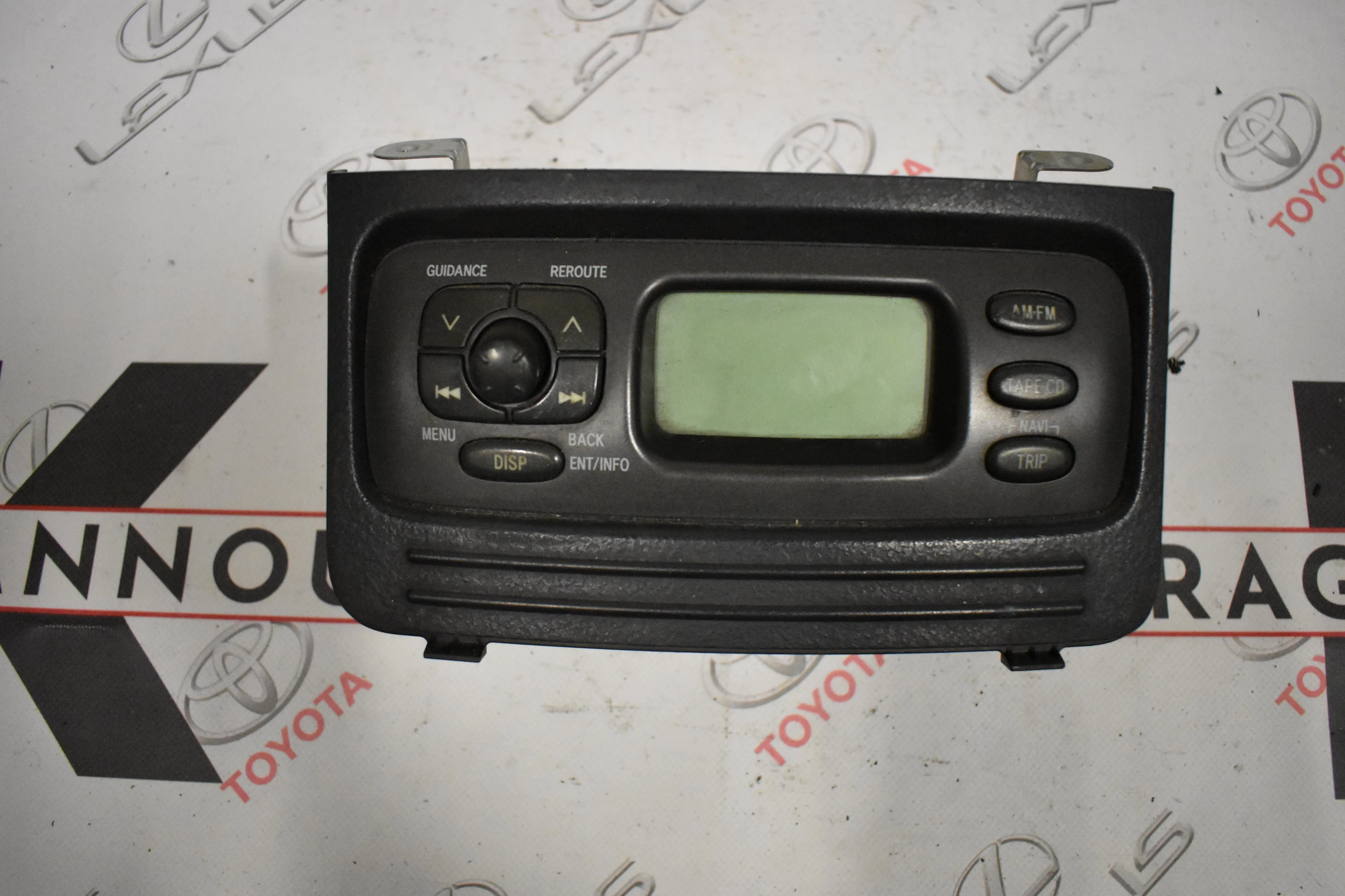ΚΟΝΣΟΛΑ Toyota YARIS SCP10 1999 – 2005