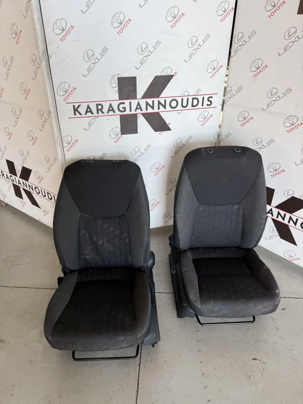 ΚΑΘΙΣΜΑ ΔΕΞΙ Toyota YARIS XP210 2020 – 2025
