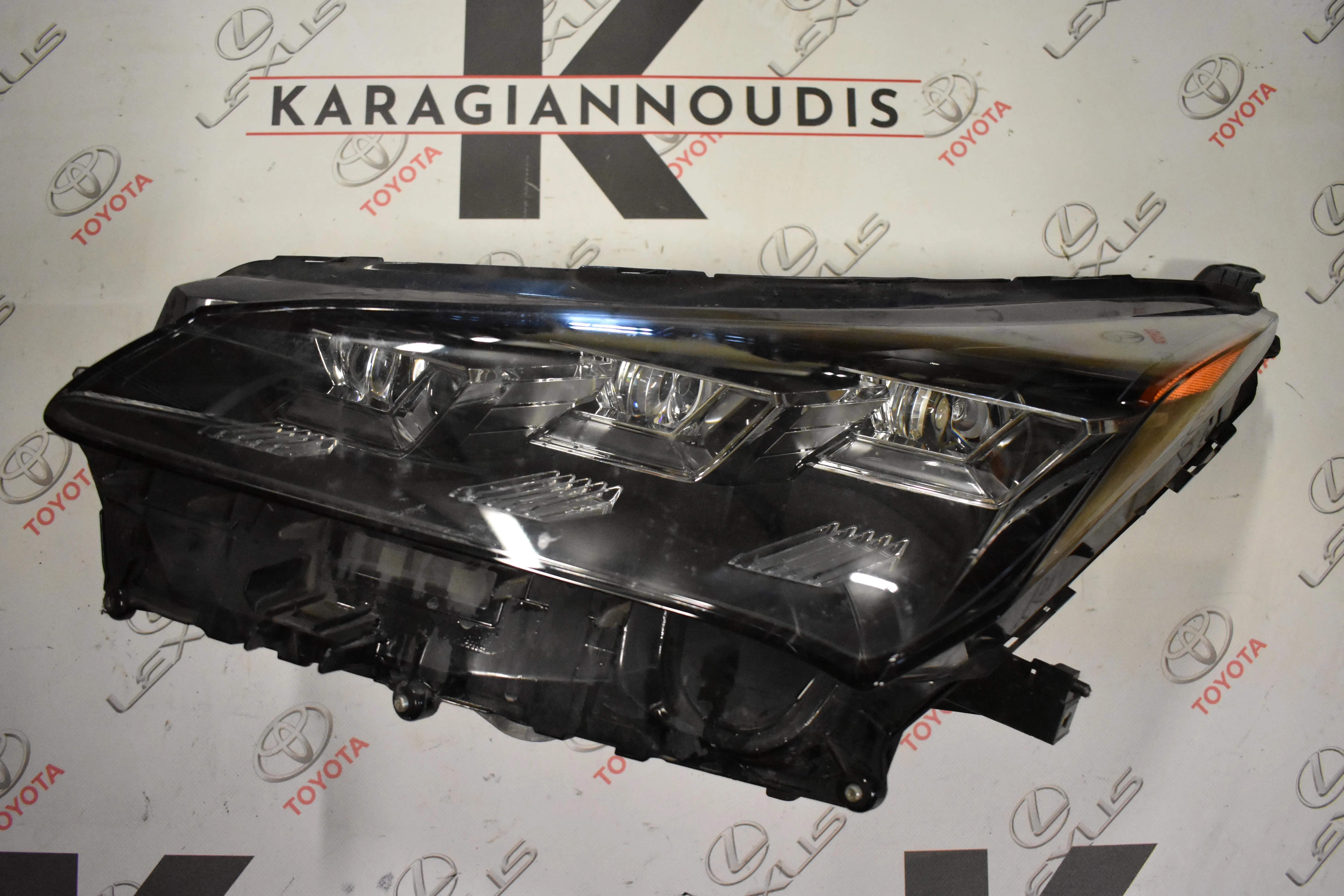 ΦΑΝΑΡΙ -Ε- ΑΡΙΣΤΕΡΟ  Lexus NX 300 2017 – 2021