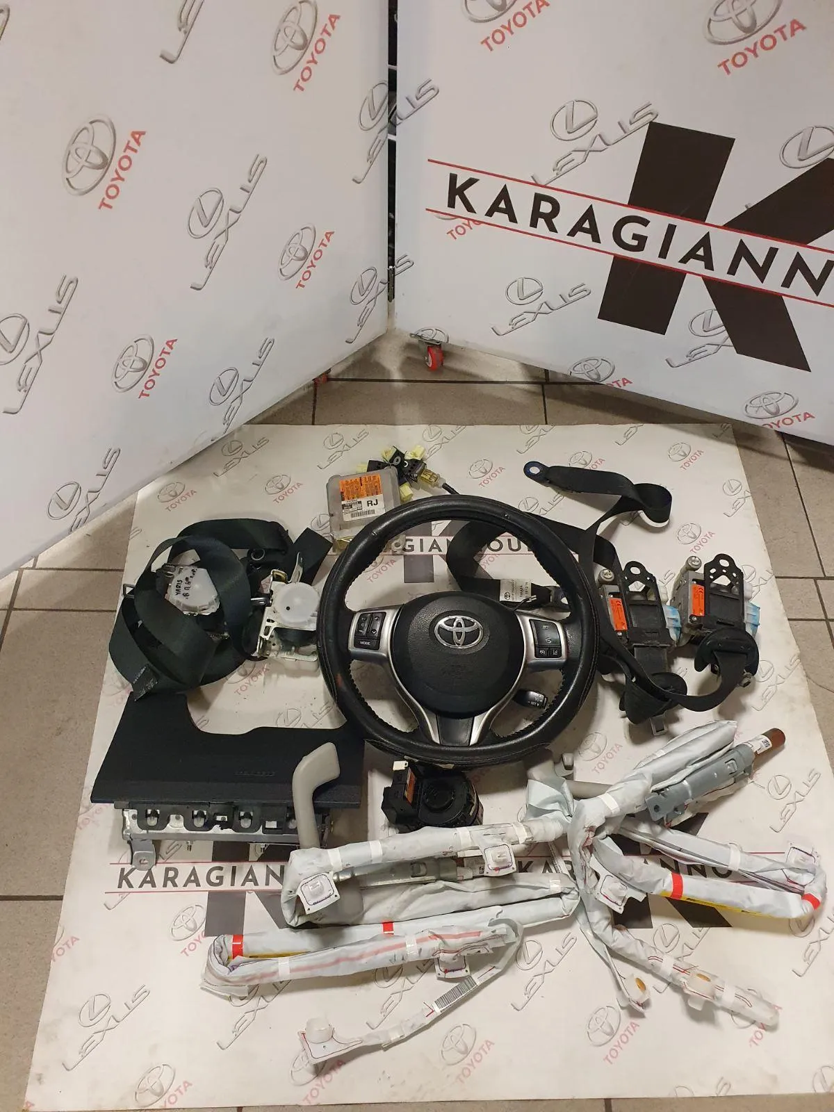 ΣΕΤ AIRBAG Toyota YARIS SCP130 2012 – 2018