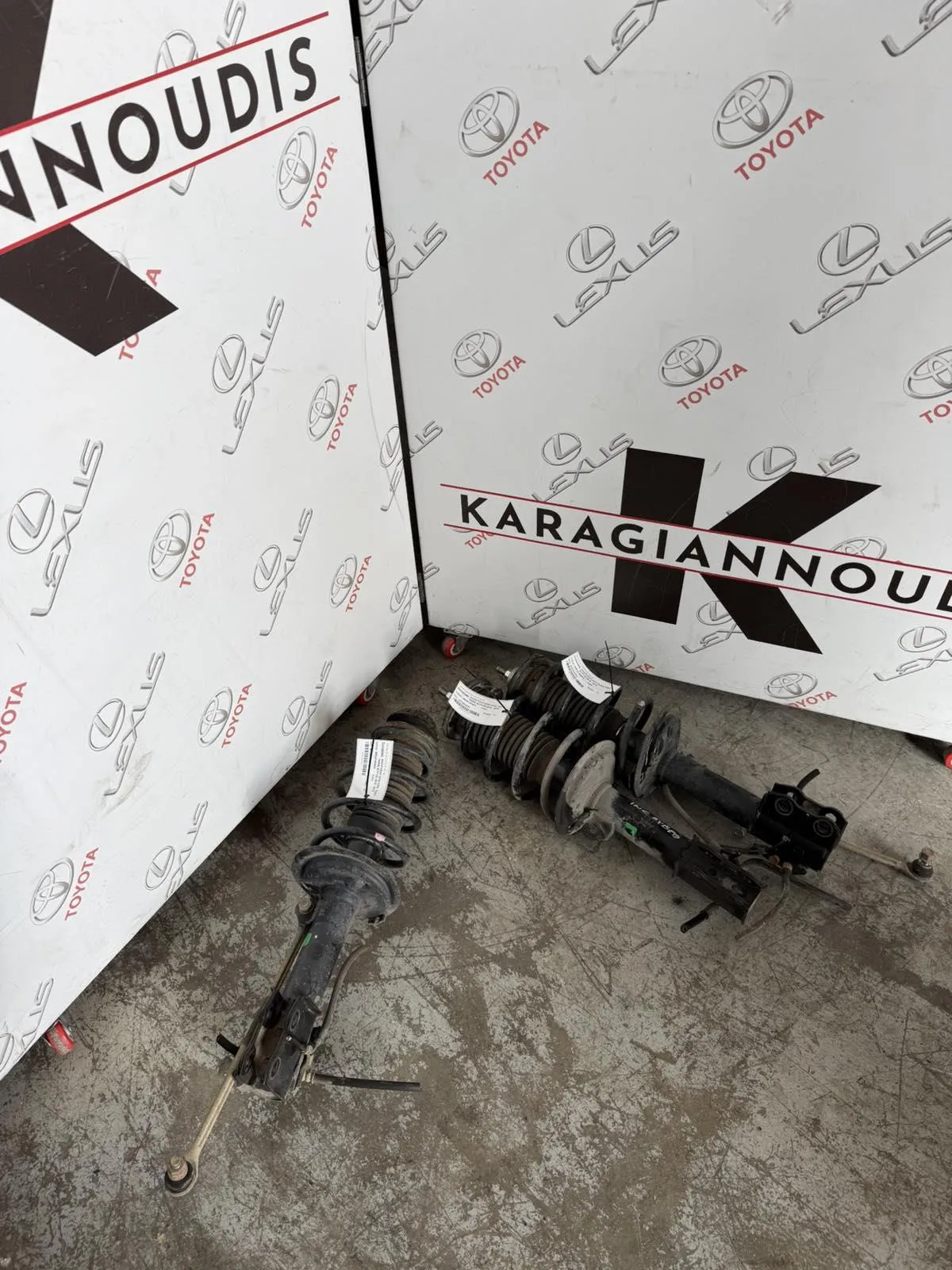 ΑΜΟΡΤΙΣΕΡ ΑΡΙΣΤΕΡΟ  Toyota YARIS SCP130 2015 – 2019