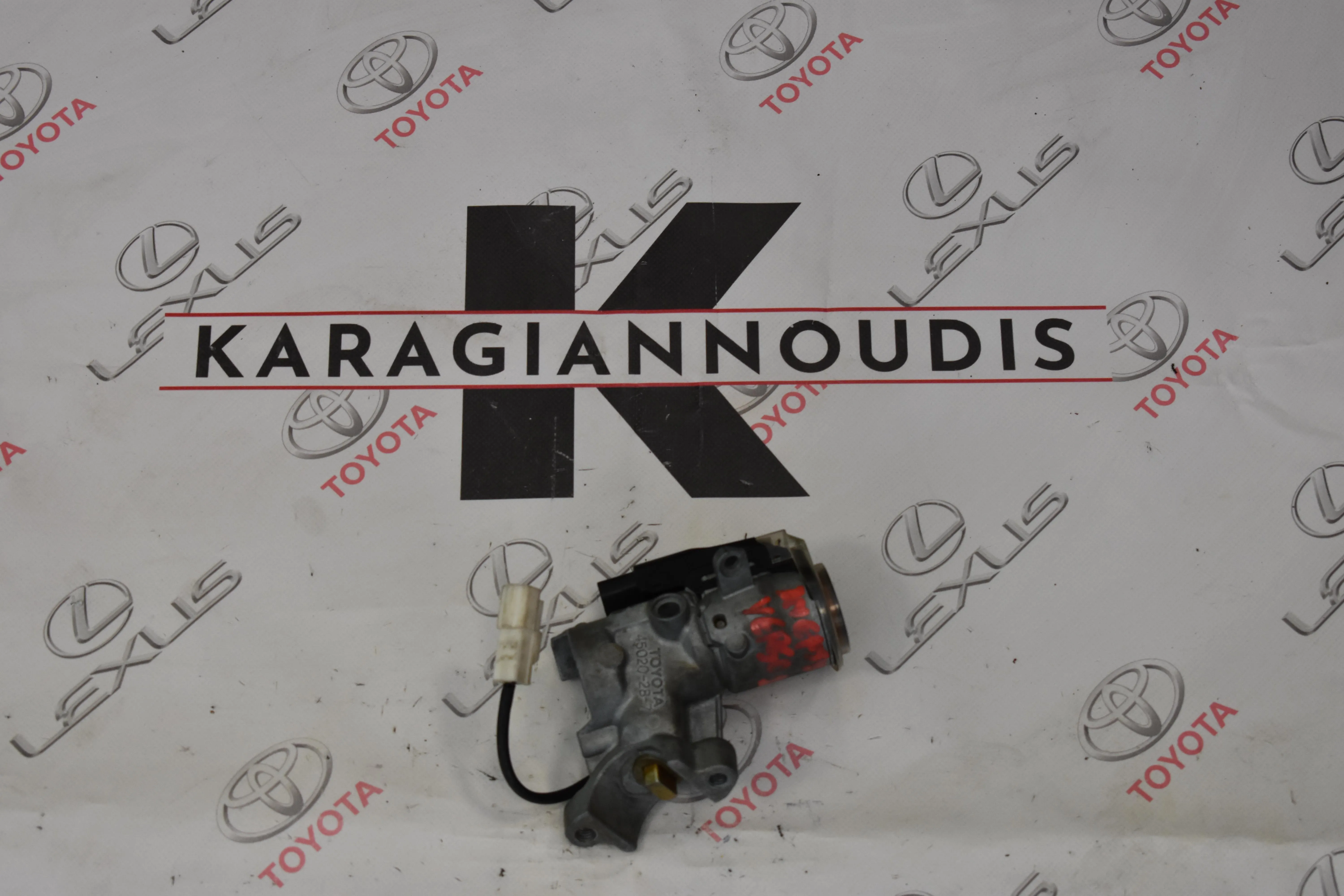 ΚΛΕΙΔΑΡΙΑ  Toyota AVENSIS/VERSO 1997 – 2005