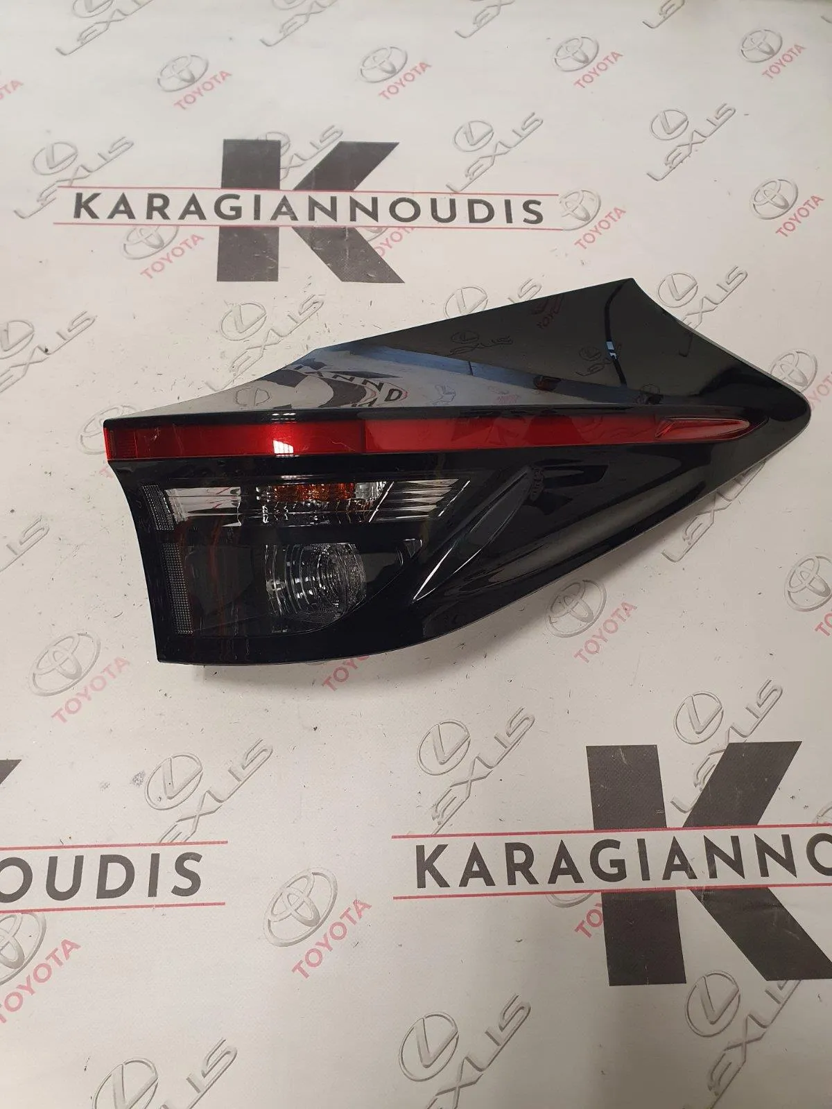 ΦΑΝΑΡΙ -Ο- ΔΕΞΙ  Toyota YARIS CROSS 2019 – 2023