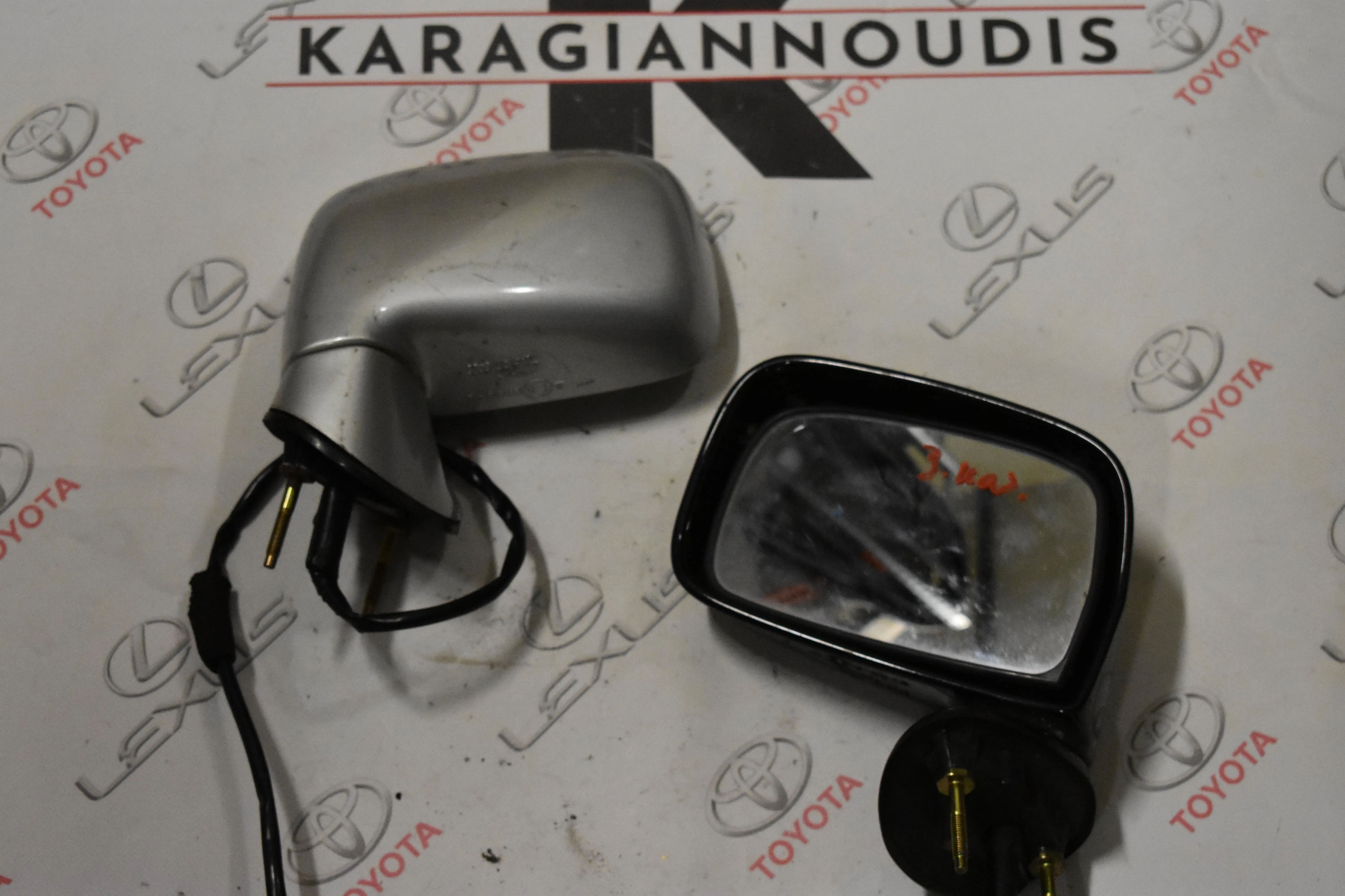 ΚΑΘΡΕΠΤΗΣ ΑΡΙΣΤΕΡΟΣ 3 ΚΑΛ Toyota MR2 1999 – 2008