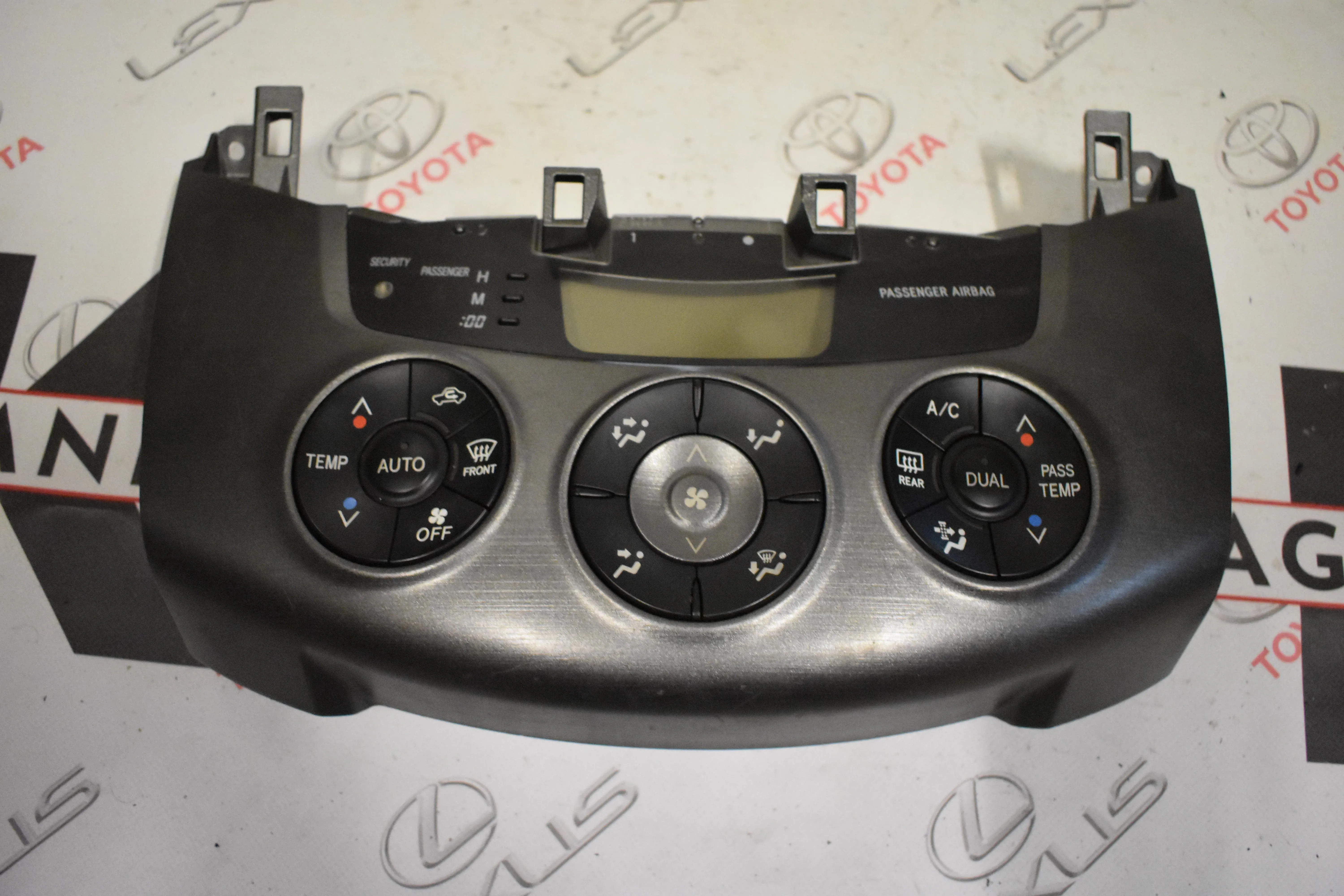 ΚΟΝΣΟΛΑ Toyota RAV 4 2006 – 2011