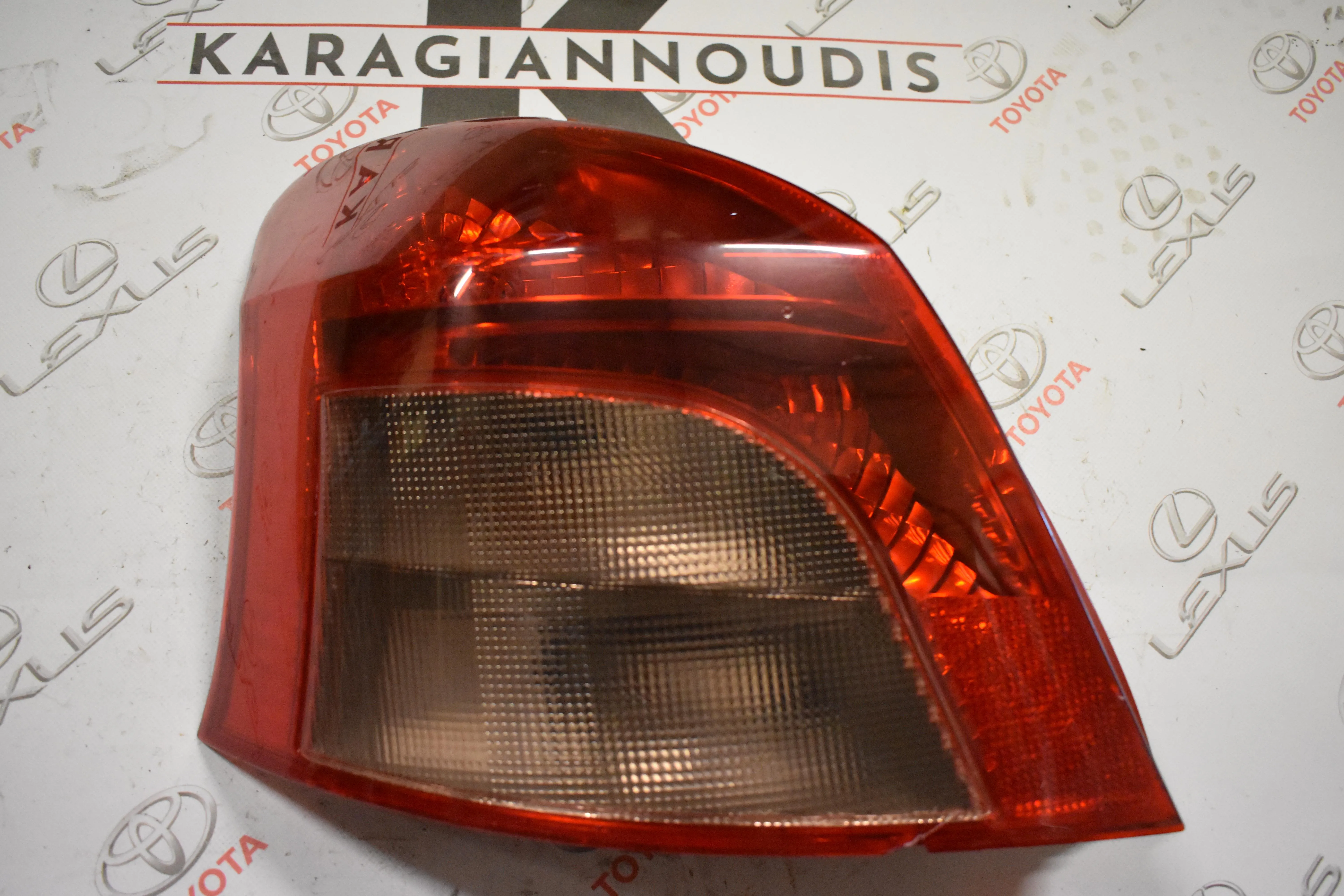 ΦΑΝΑΡΙ -Ο- ΑΡΙΣΤΕΡΟ Toyota YARIS SCP90 2006 – 2009